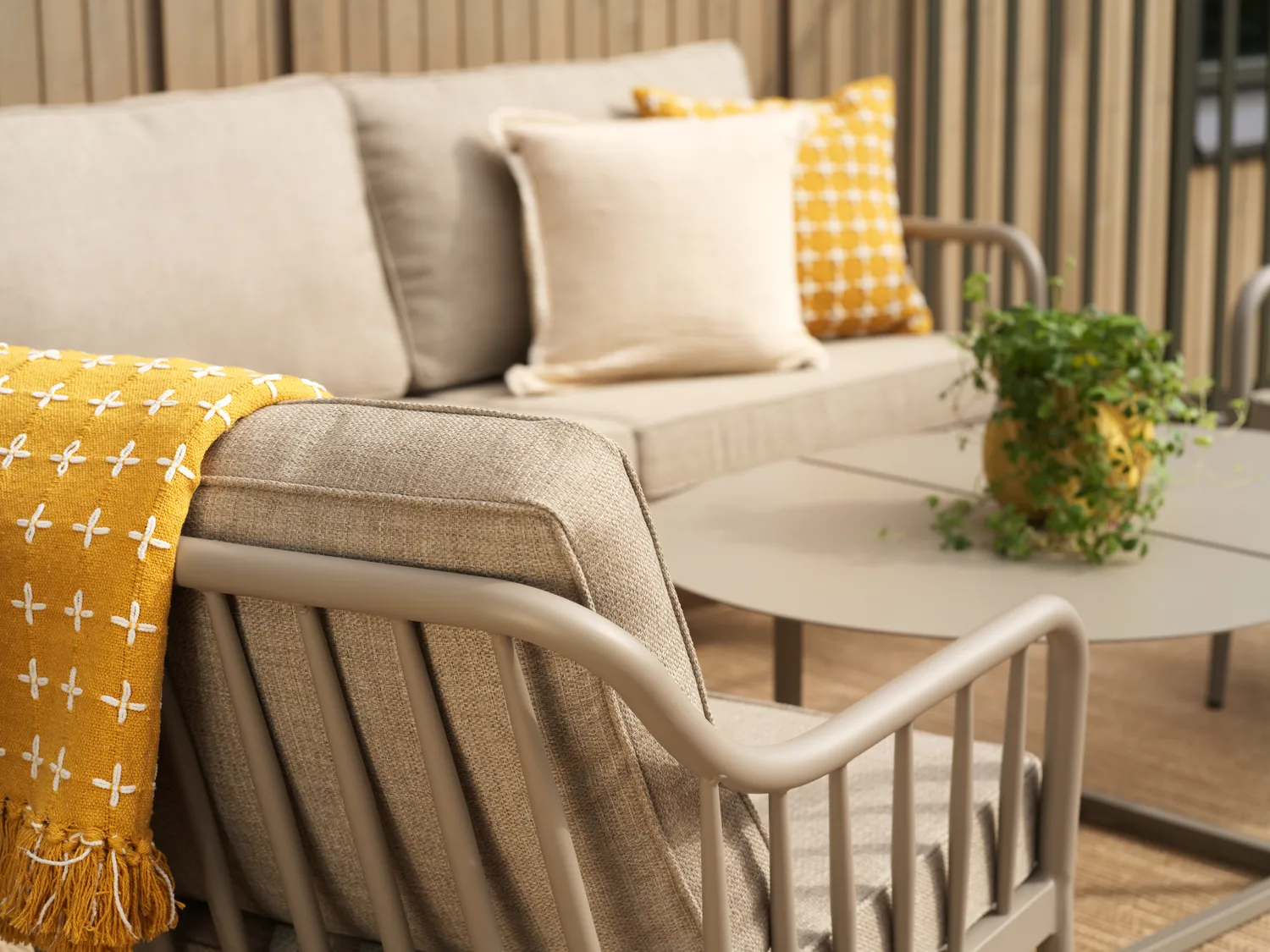 Fauteuil Coleville, Khaki-burlap beige Brafab