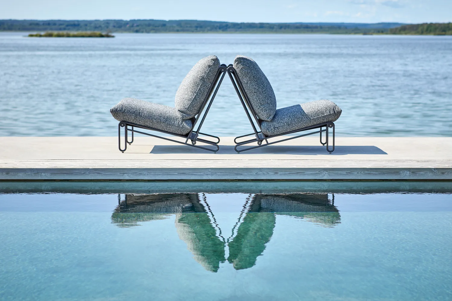 Fauteuil lounge Blixt, Noir-teddy ant Brafab