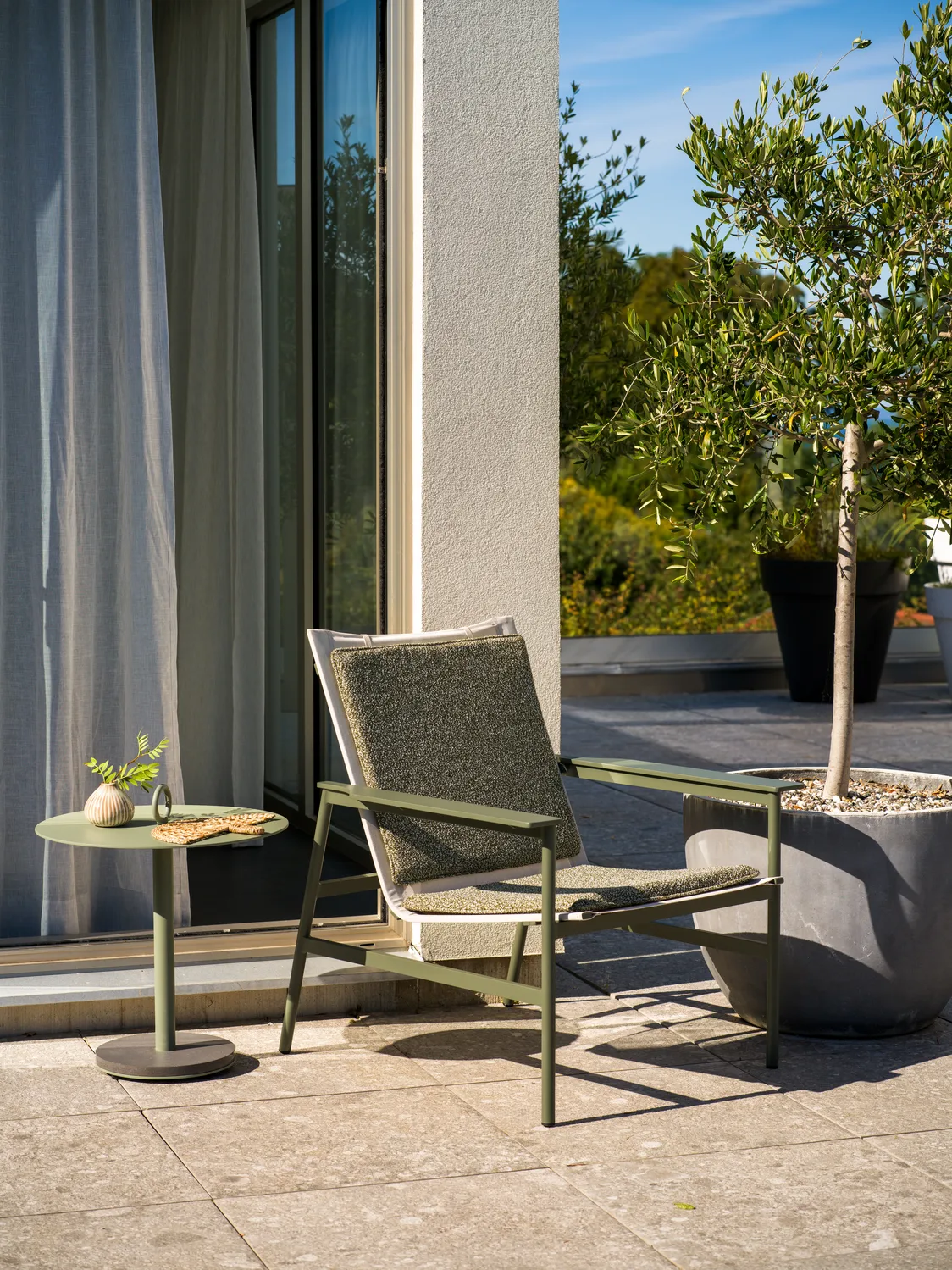 Fauteuil lounge Soro, Nordic green-teddy verde Brafab