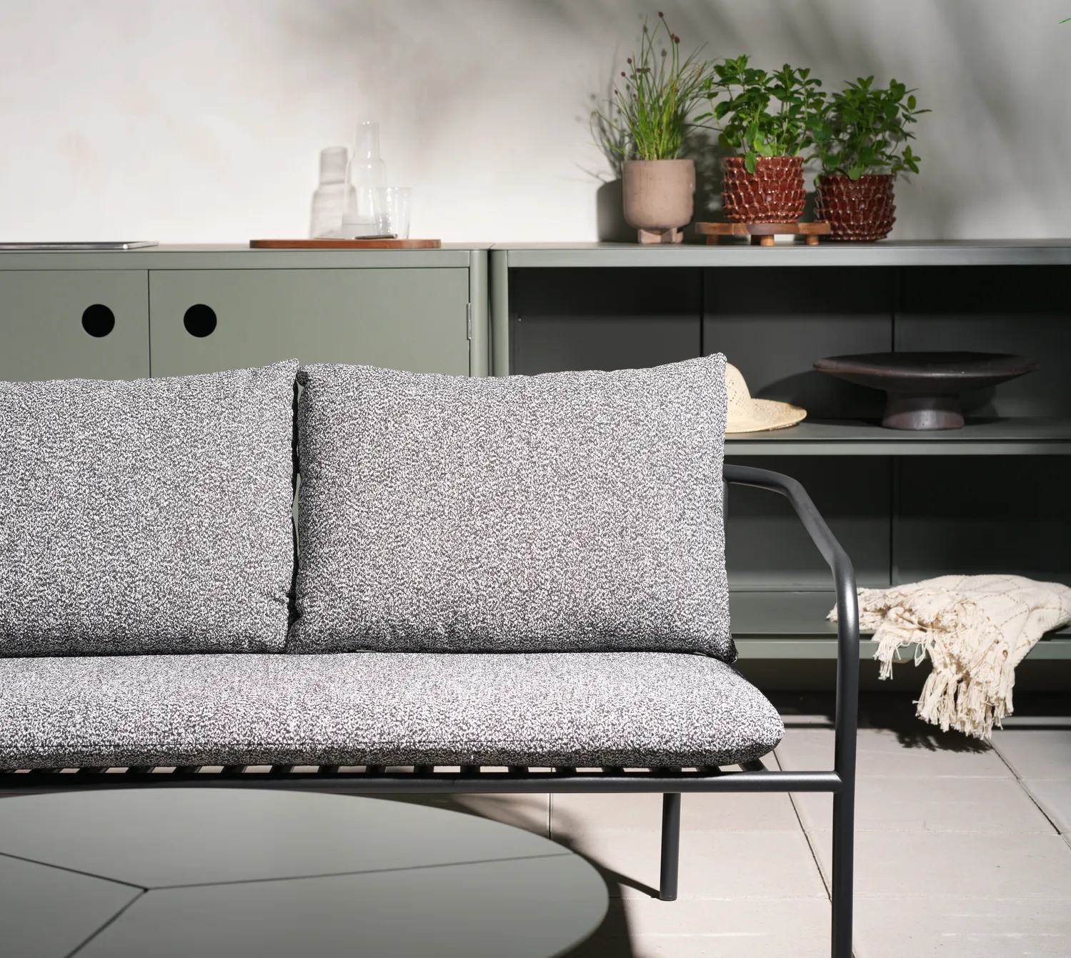 Meuble bas d’extérieur Kelia avec évier, Zin red, 121x90x64 Brafab