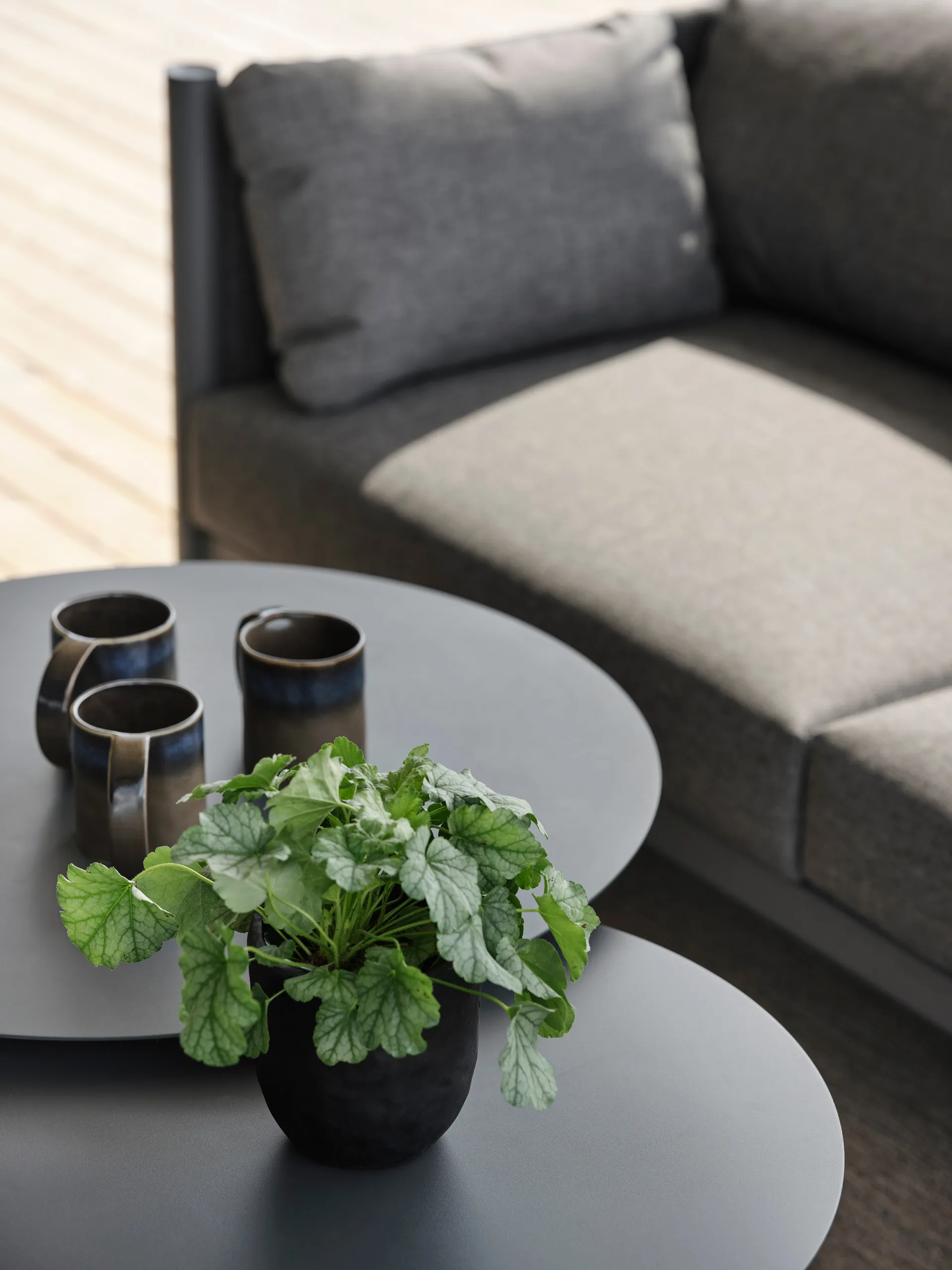 Table basse Mill, Anthracite, Small High Ø50 cm Brafab