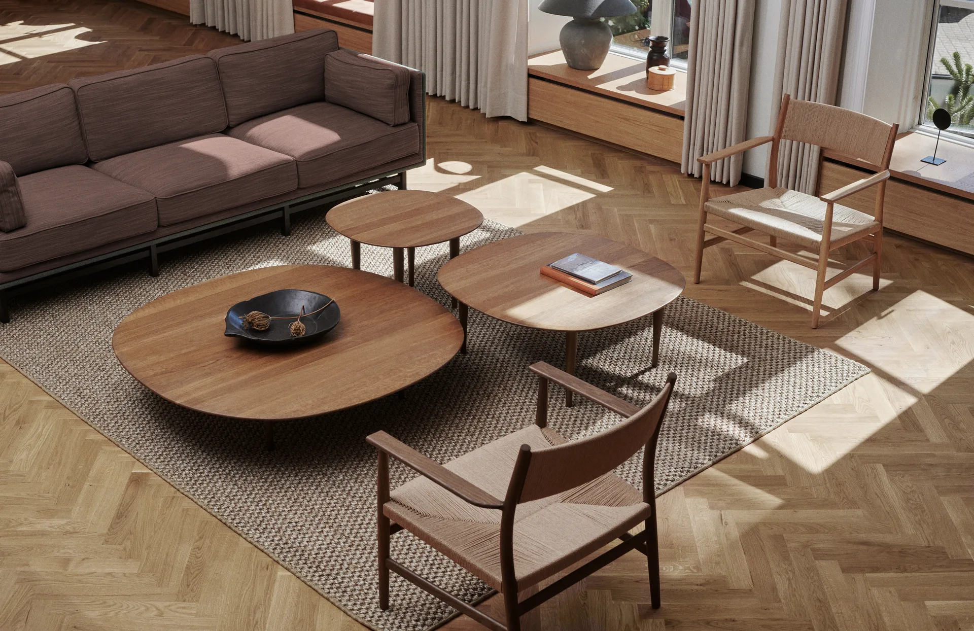 Table basse Jari Ø 118 cm, Chêne huilé fumé Brdr. Krüger