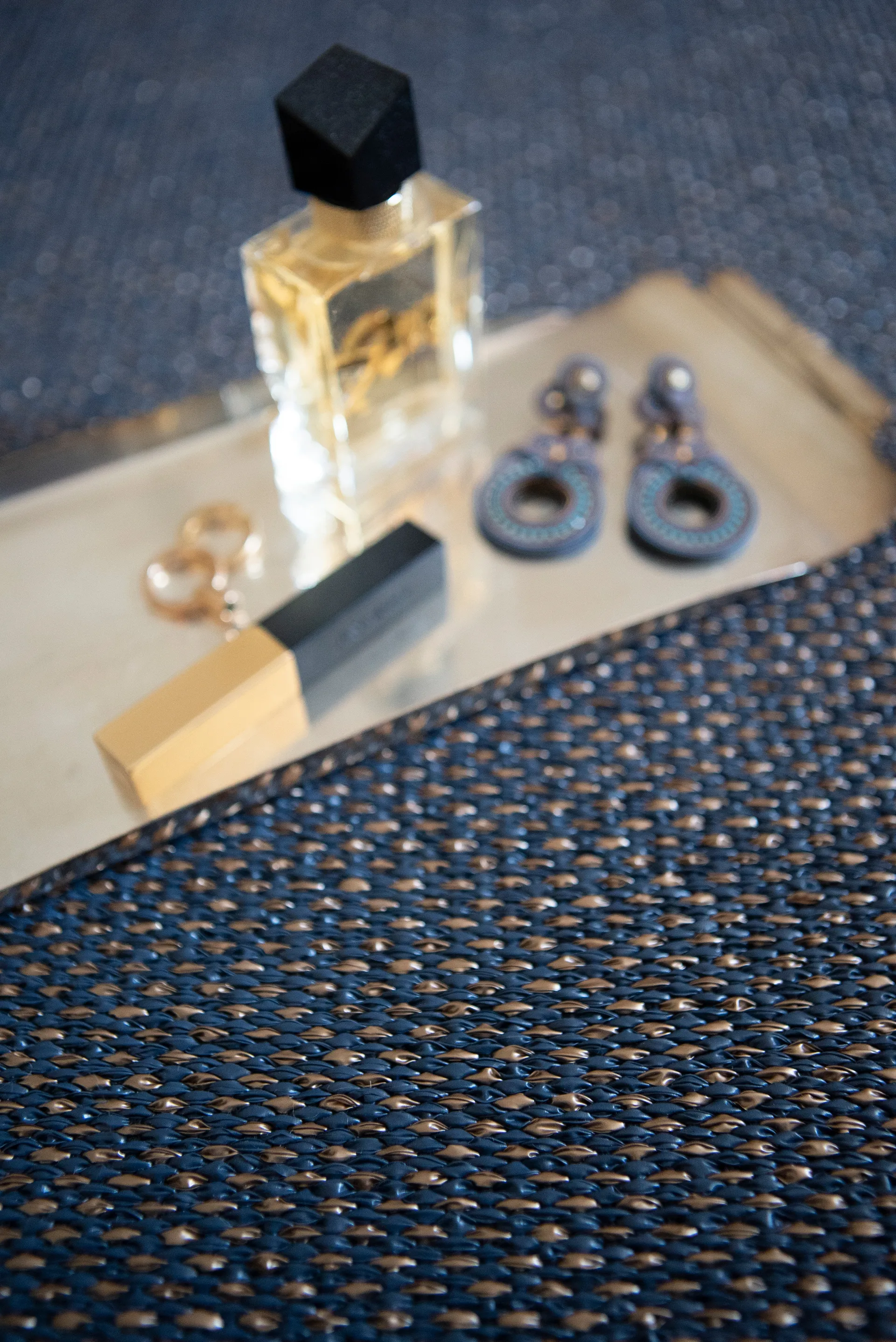 Tapis Moor midnight metallic (bleu-brons), 70x200 cm Brita Sweden