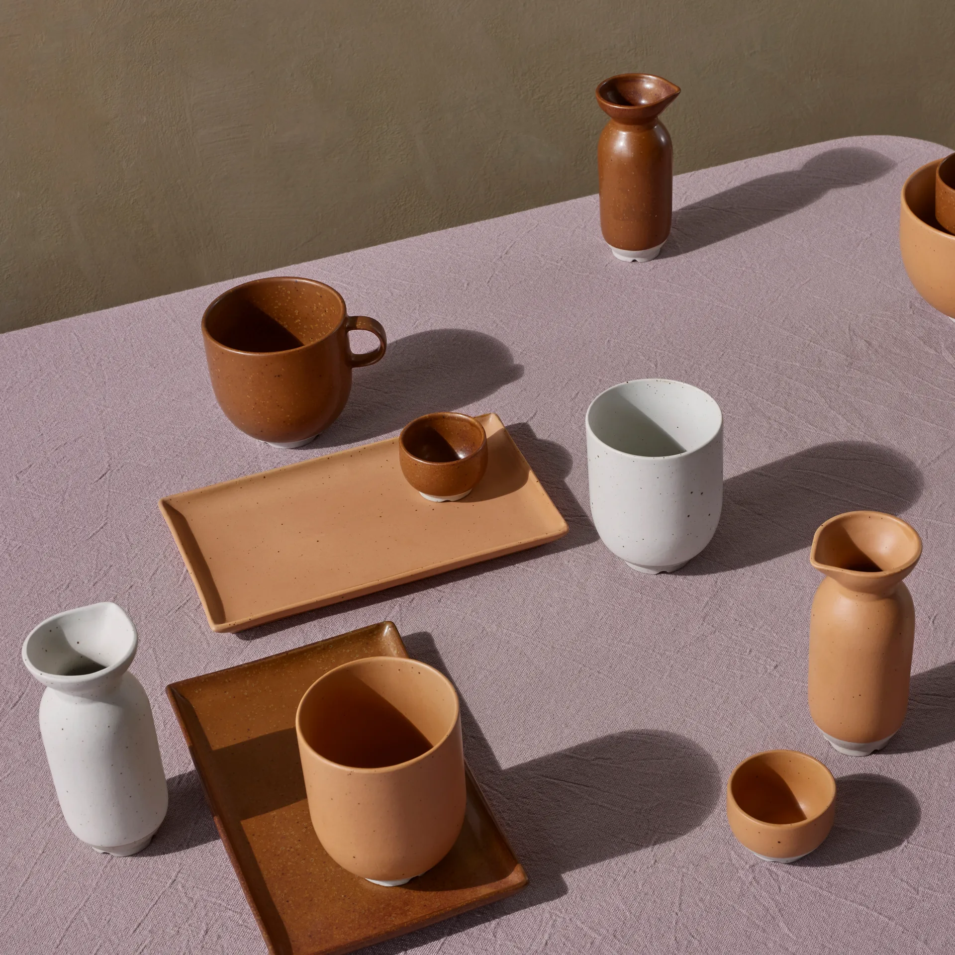 Assiette Eli 17,6x20 cm, Matte light camel Broste Copenhagen