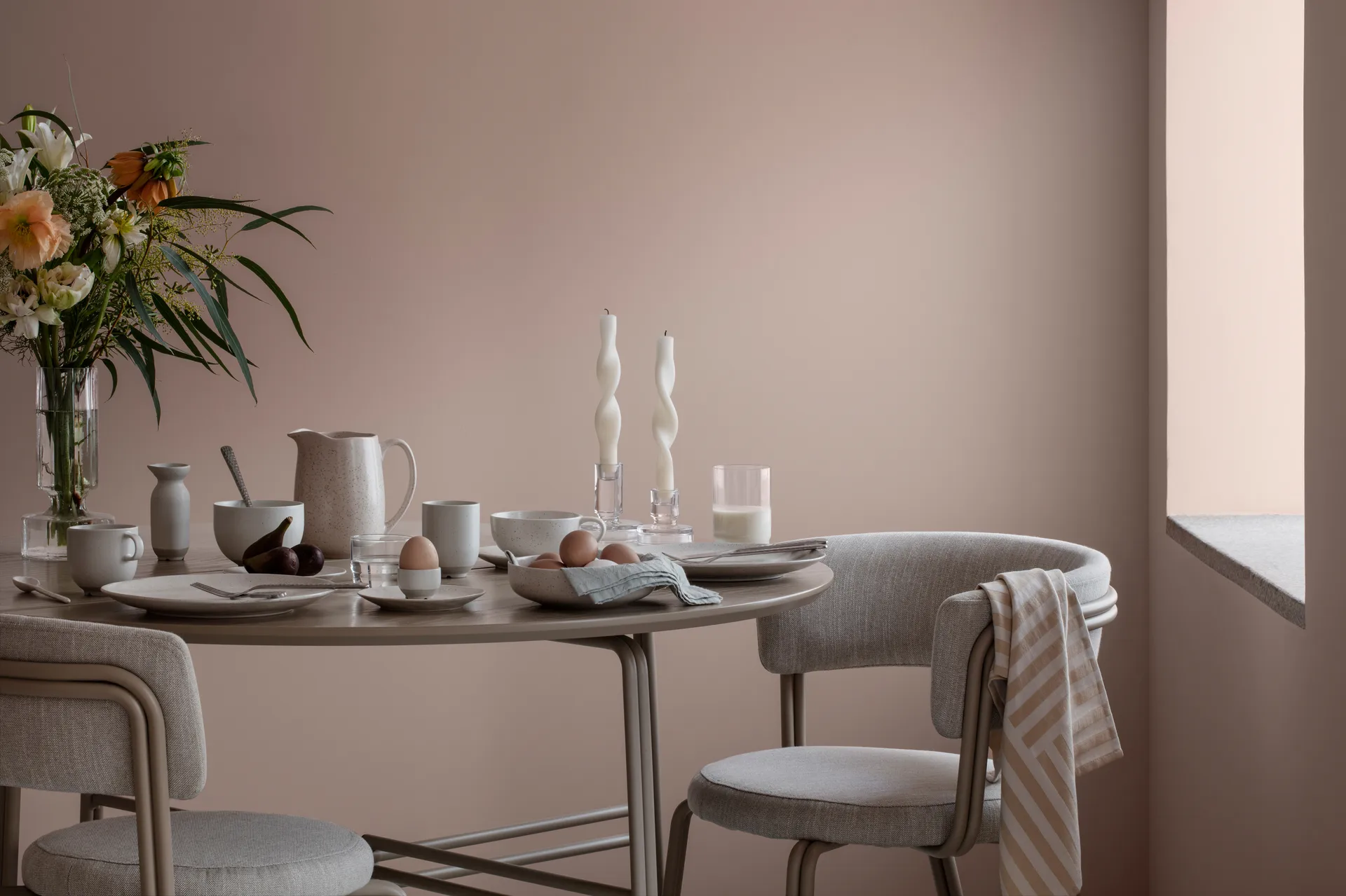 Assiette Nordic Vanilla Ø26 cm, Cream with grains Broste Copenhagen