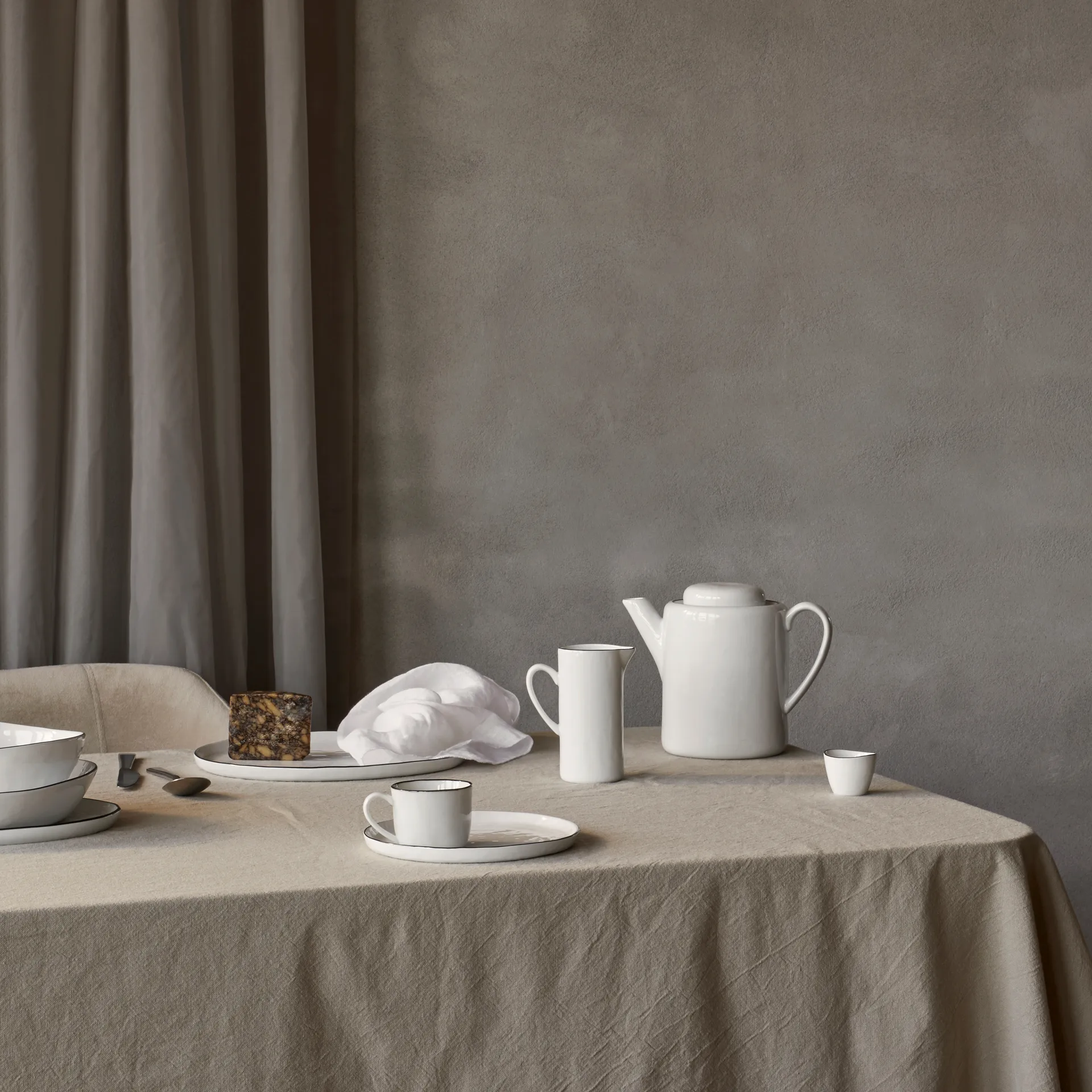 Assiette ovale Salt, 20x30 cm Broste Copenhagen