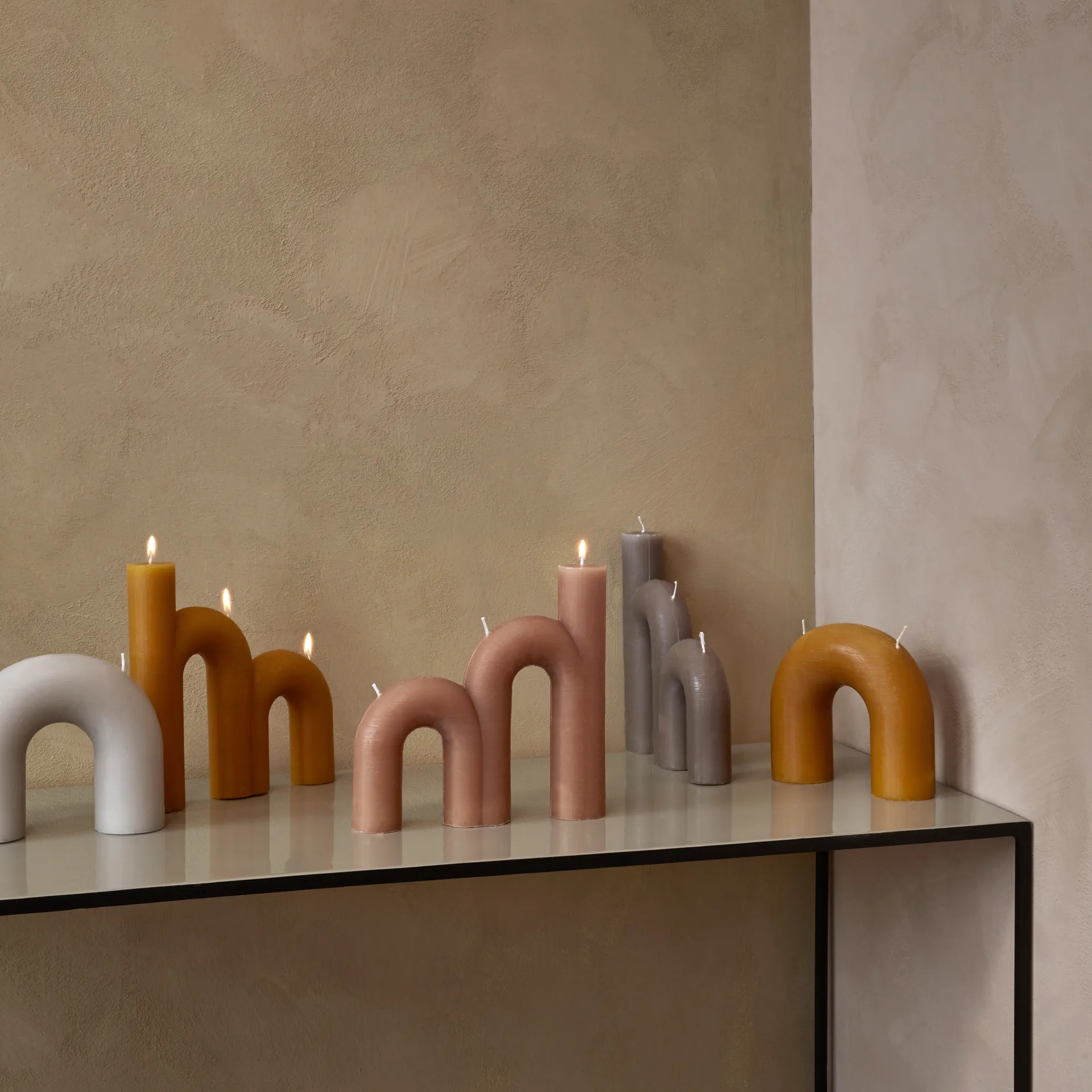 Bougie Bend 14,5x16,5 cm, Honey gold Broste Copenhagen