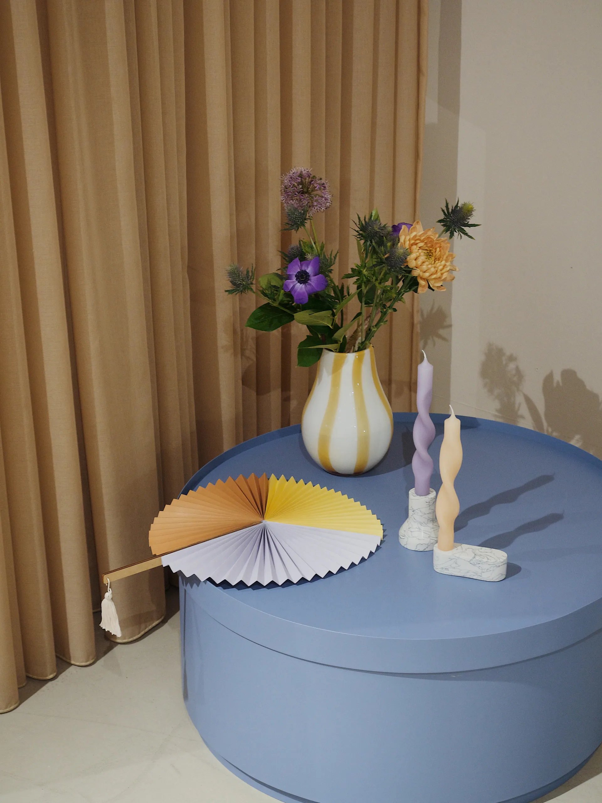 Bougies torsadées Twist twisted candles 23 cm Lot de 2, Walnut Broste Copenhagen