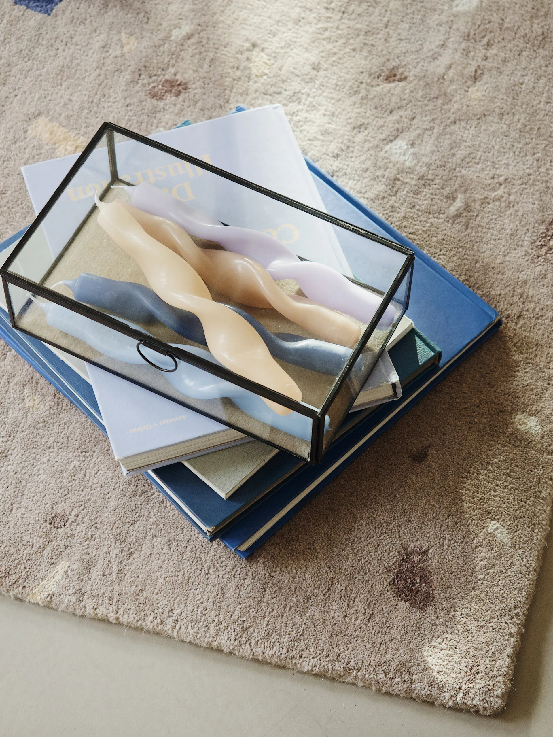 Bougies torsadées Twist twisted candles 23 cm Lot de 2, Walnut Broste Copenhagen