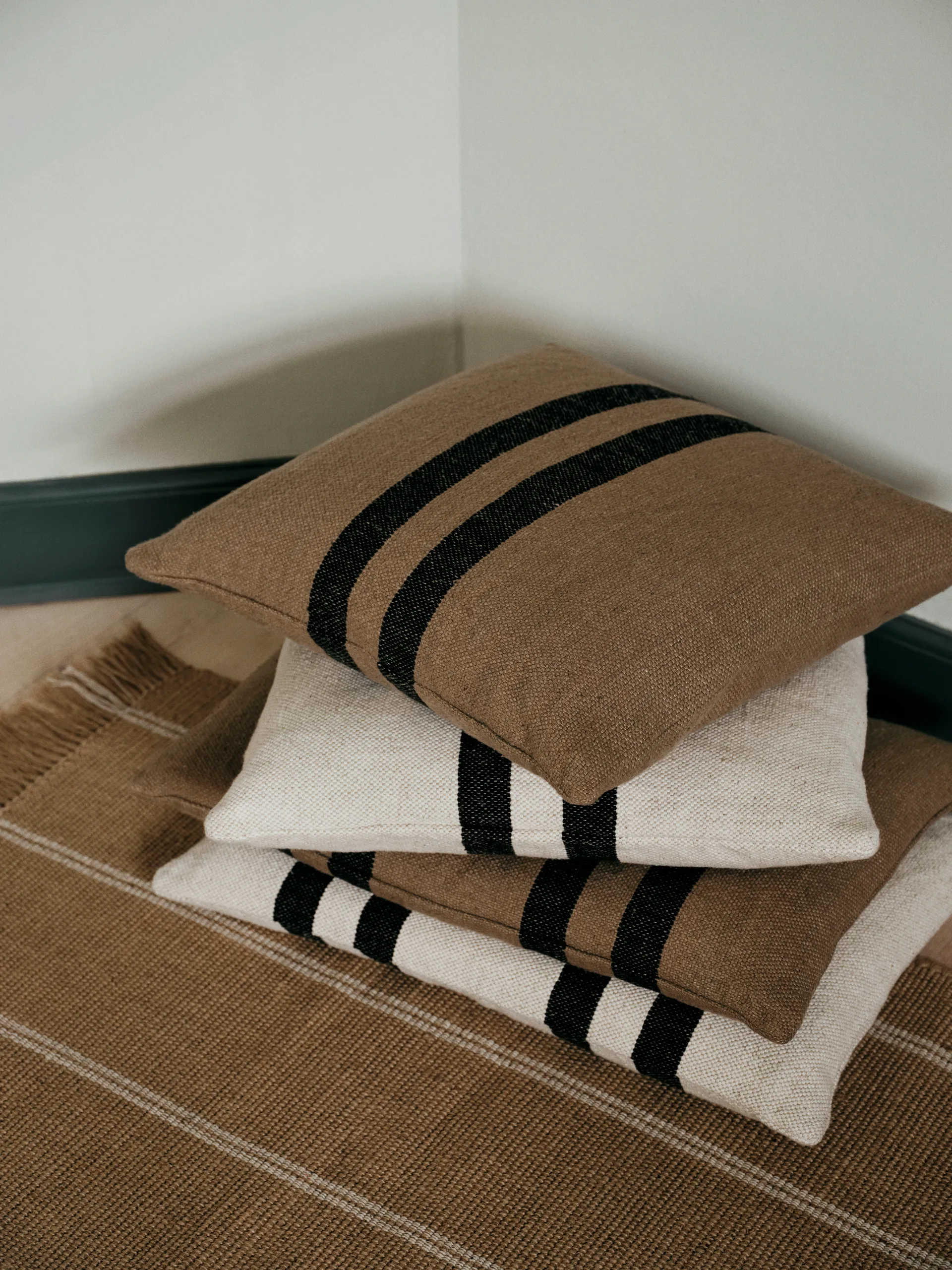 Housse de coussin Sigrun, Brown kelp-black, 40x60 cm Broste Copenhagen