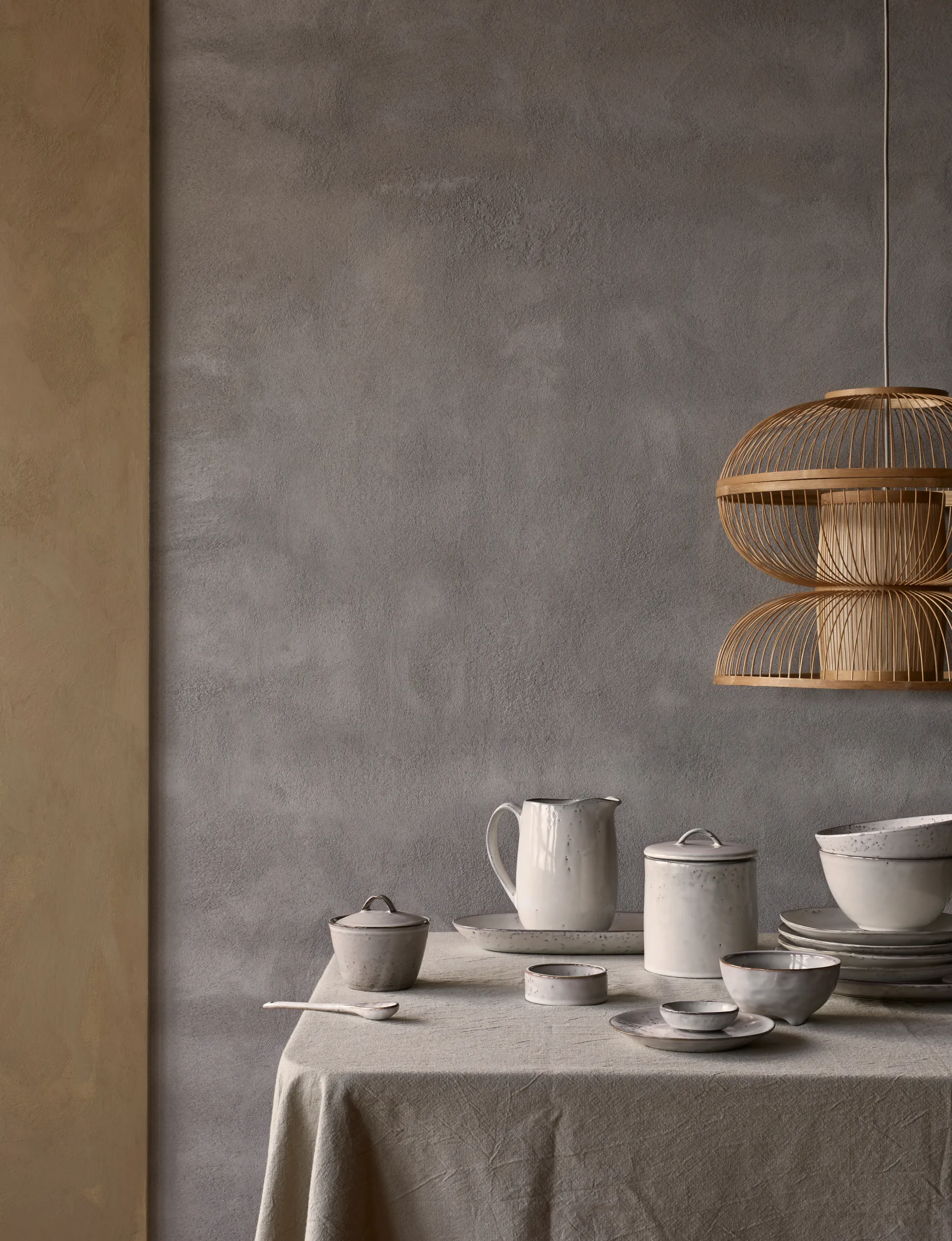 Plat de service oval Nordic Sand, 13,6x22 cm Broste Copenhagen