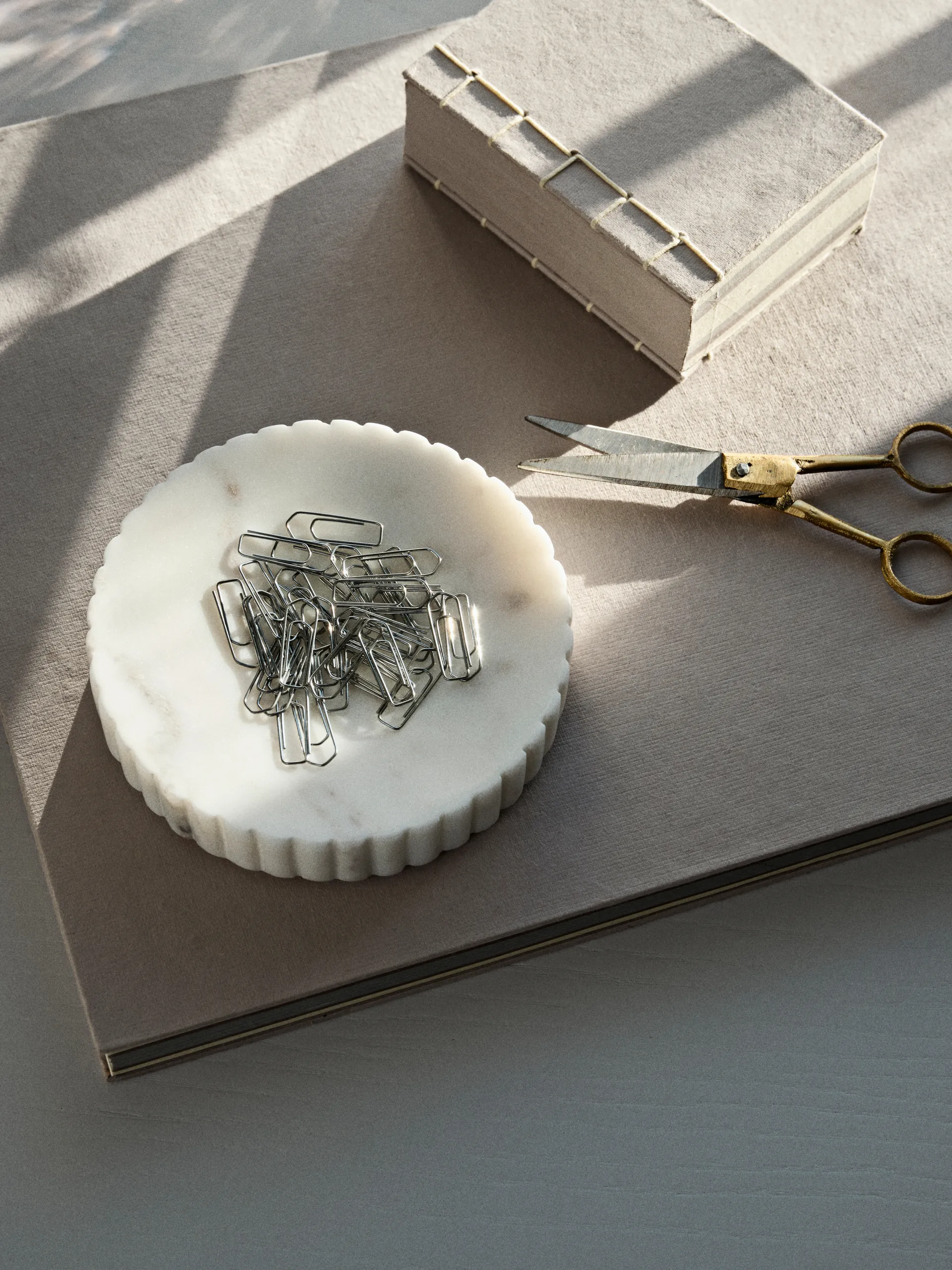 Platon bol Ø12,5 cm, White marble Broste Copenhagen