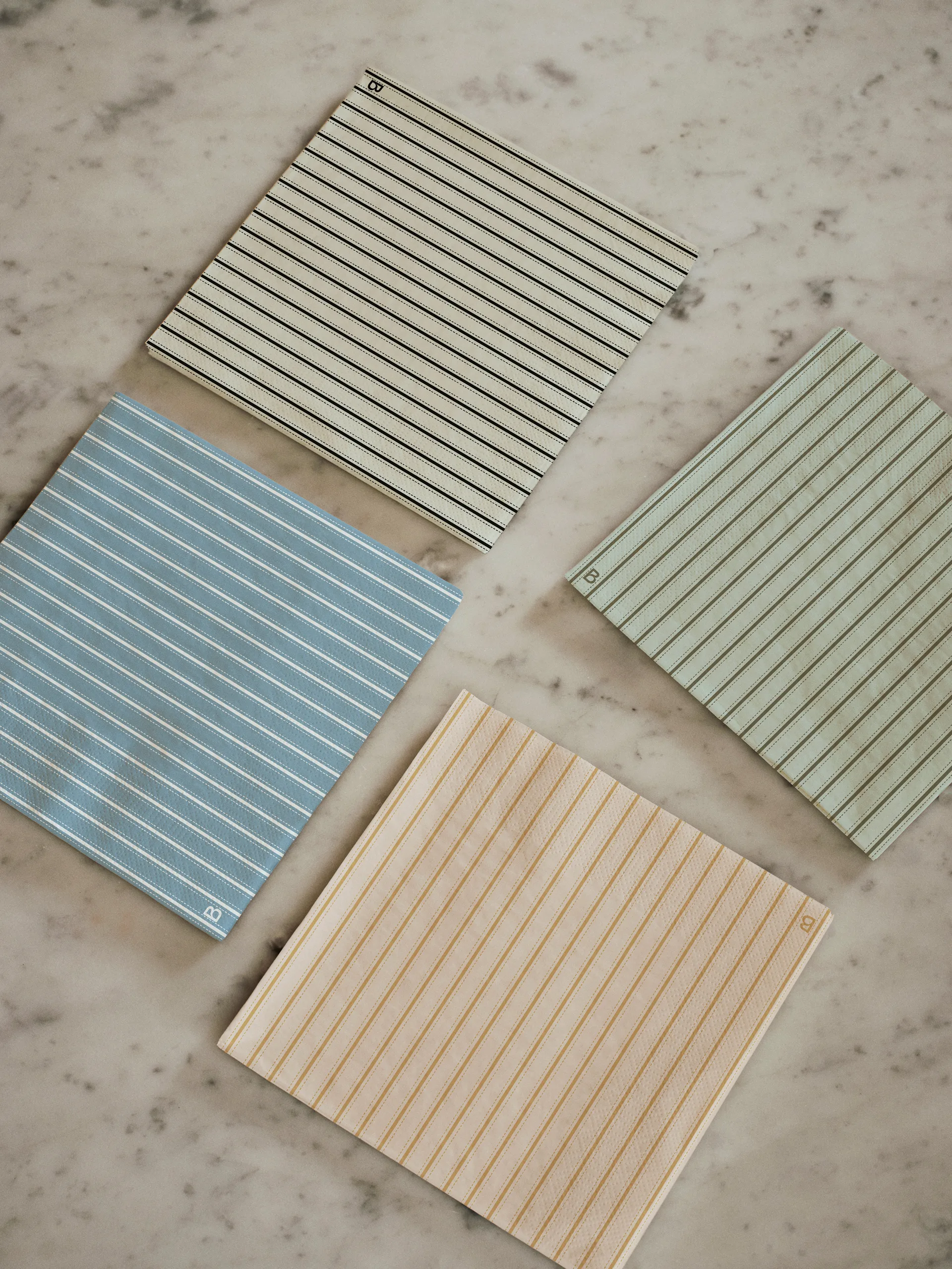 Serviettes Dolly 33x33 cm 20 pièces, Desert sage-dark green Broste Copenhagen