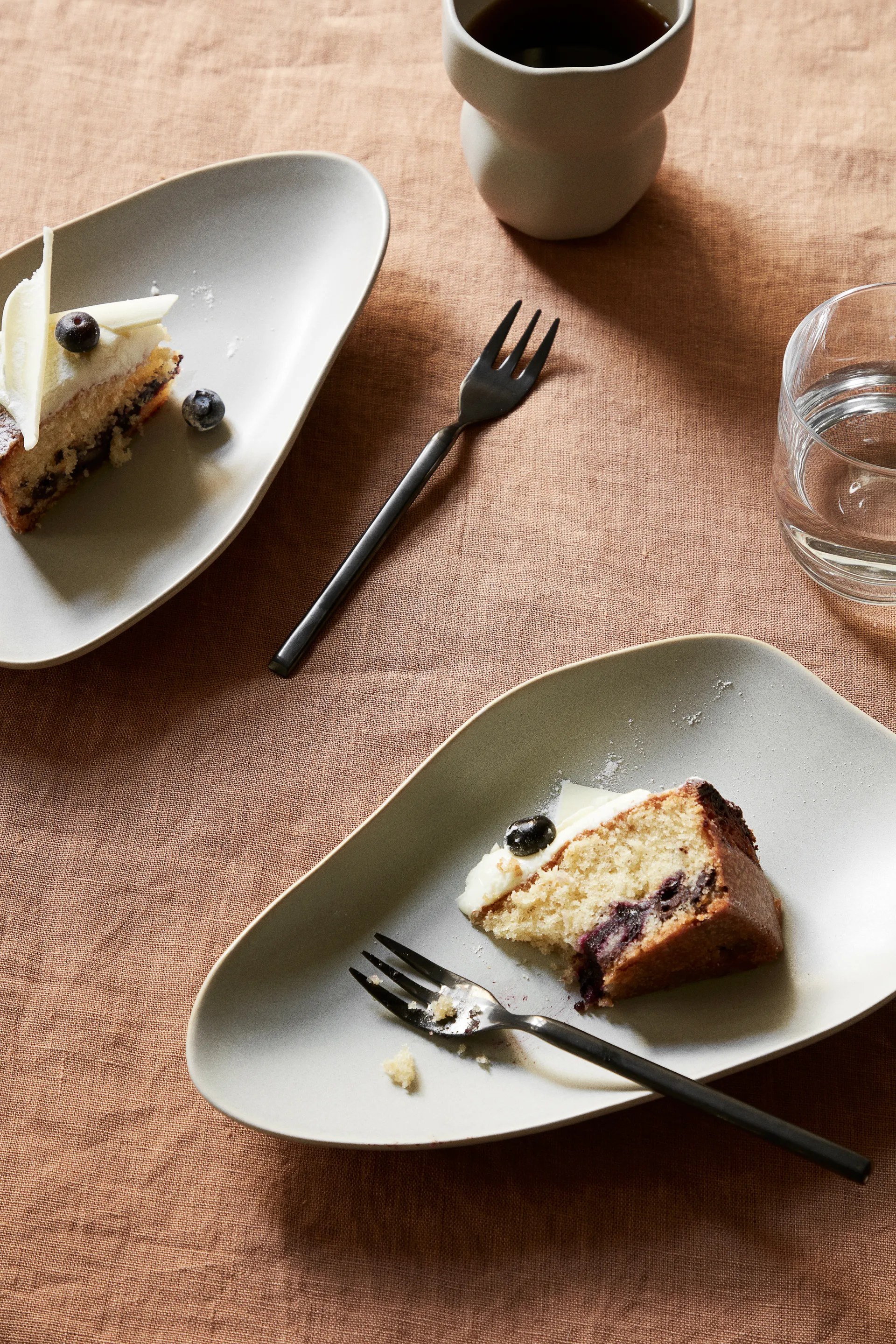 Set de couverts Nordic Bistro 16 pièces, Mat satin Broste Copenhagen