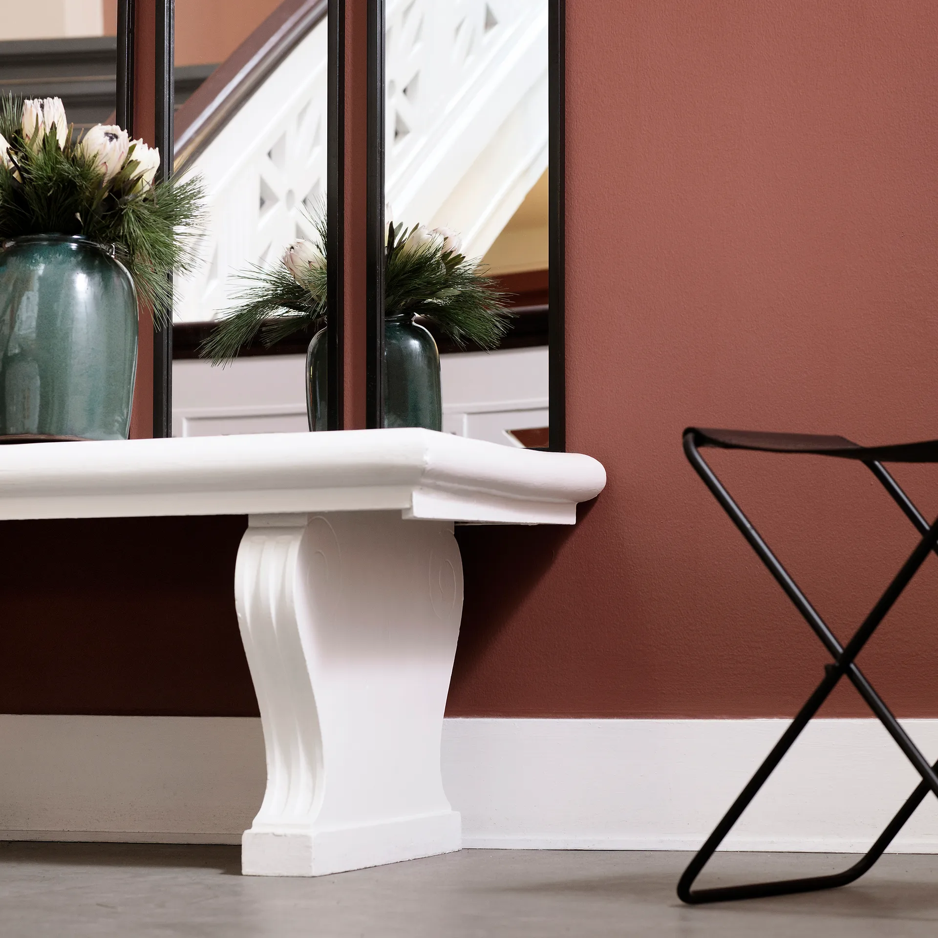 Tabouret Nola cuir, Noir, 45 cm Broste Copenhagen