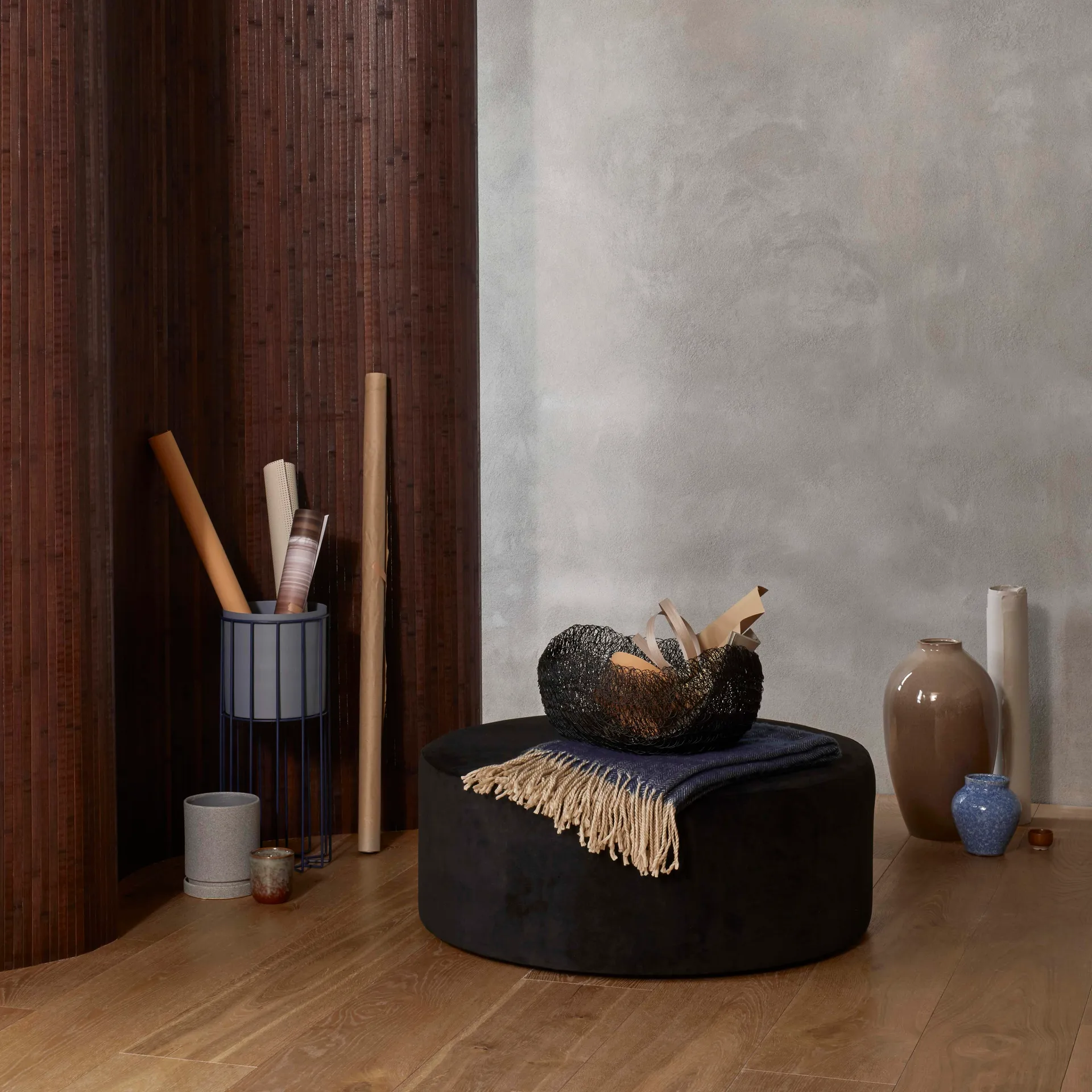 Vase en céramique Ingrid 14,5 cm Lot de 3, Insignia blue-white Broste Copenhagen