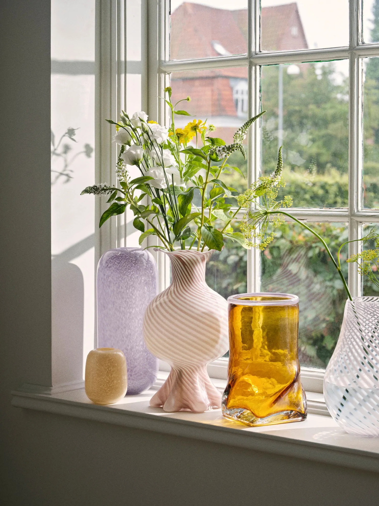 Vase Mella 30 cm, Fairy pink-off white Broste Copenhagen