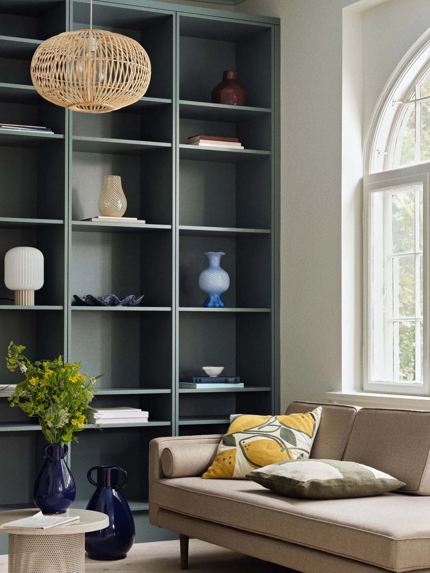 Vase Simi 29 cm, Deep cobolt blue Broste Copenhagen