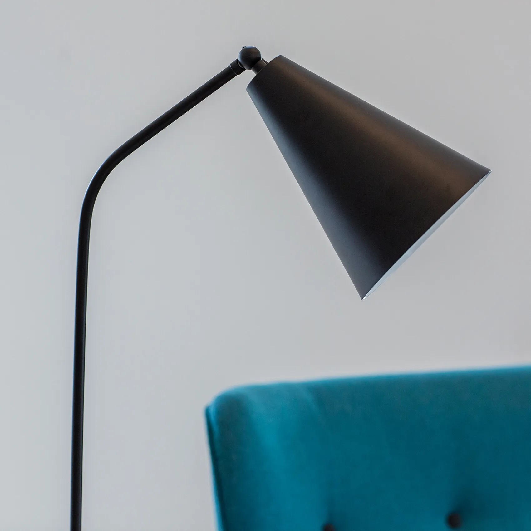 Lampe sur pied Yukon, Noir mat By Rydéns