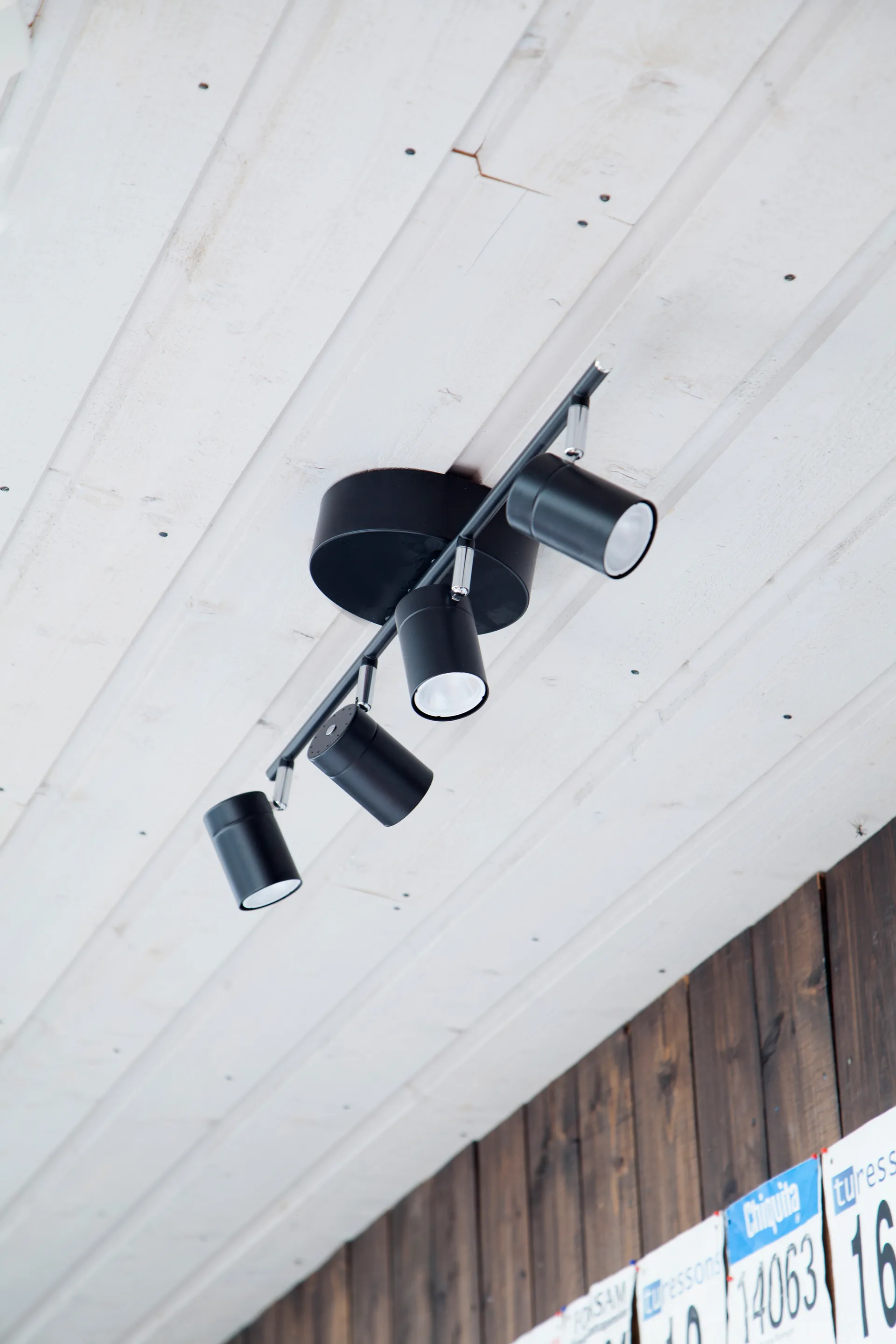 Spotlight Correct 4, Noir By Rydéns