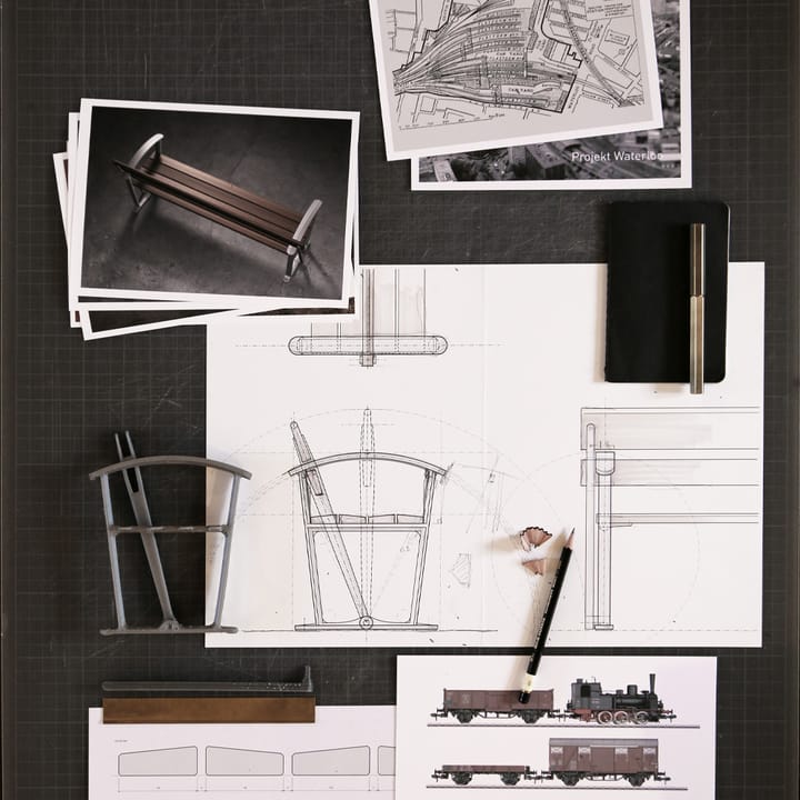 Canapé Waterloo, Acajou, support en aluminium brut Byarums bruk