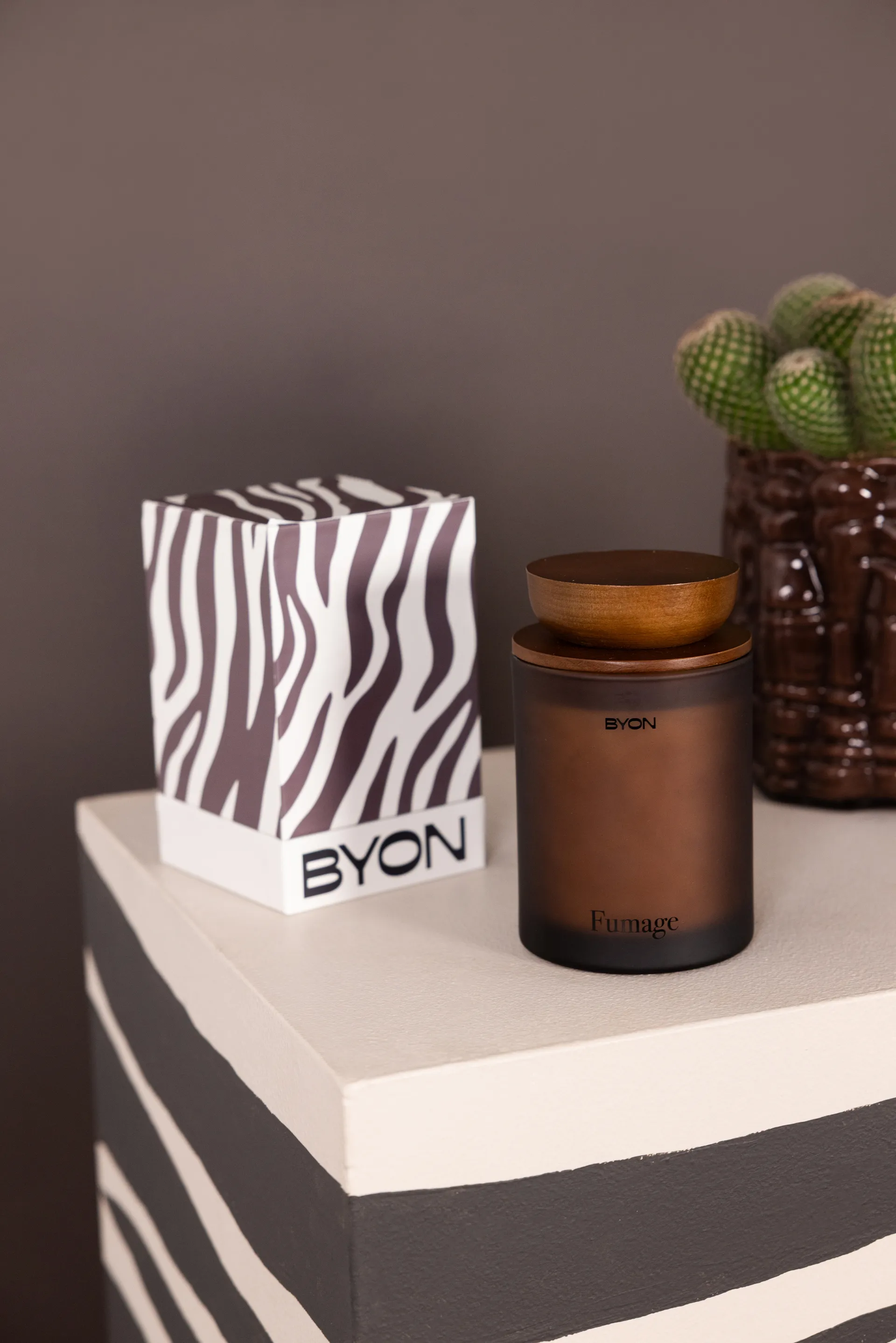 Bougie parfumée Fumage, 55 h Byon