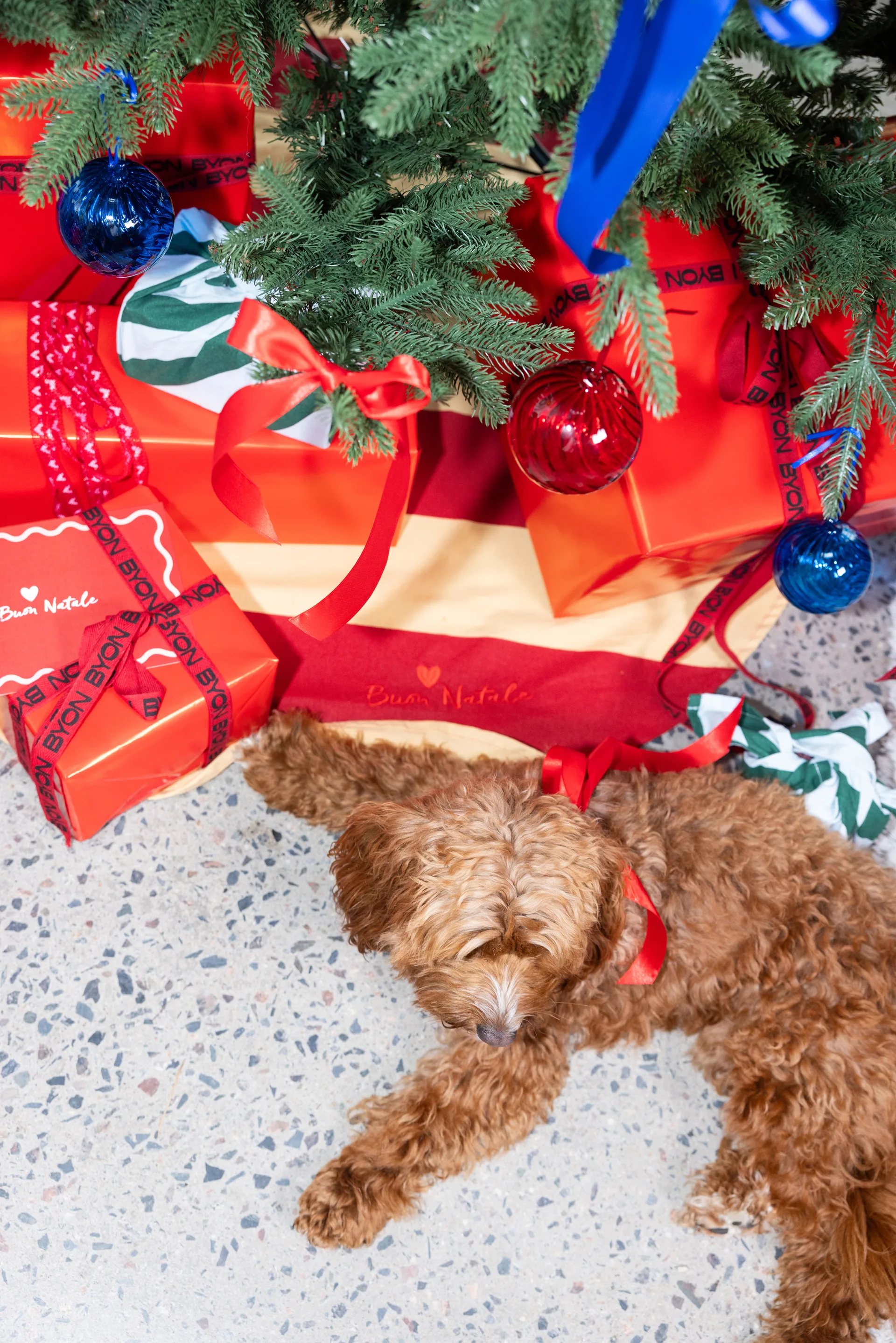 Tapis de sapin Love Ø100 cm, Rouge-sable Byon