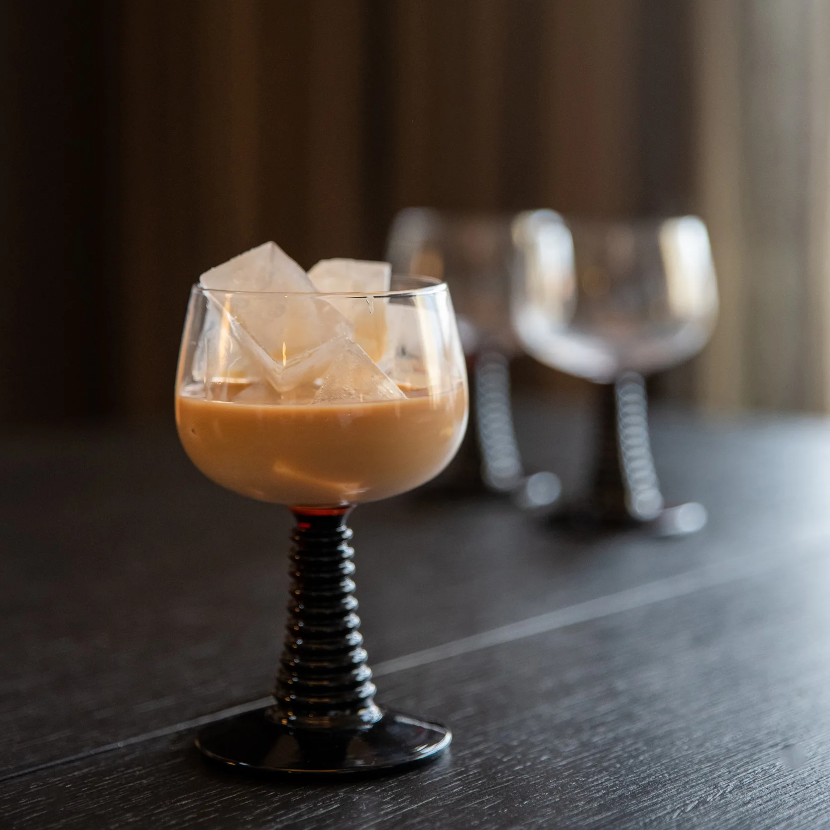 Verre à vin Ewa, Transparent-marron Byon