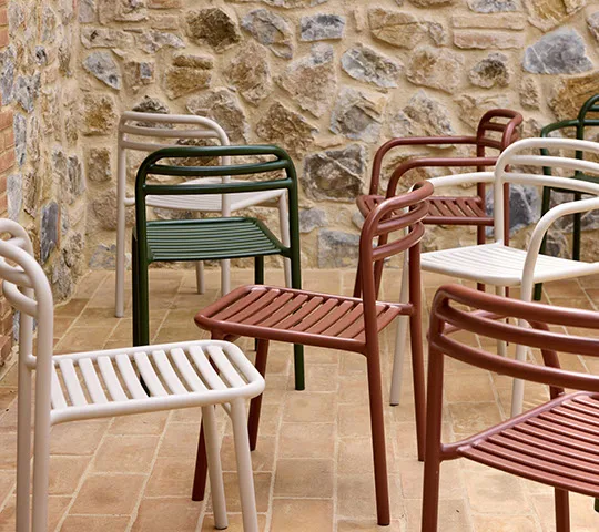 Chaise Bliss, Desert red Cane-line