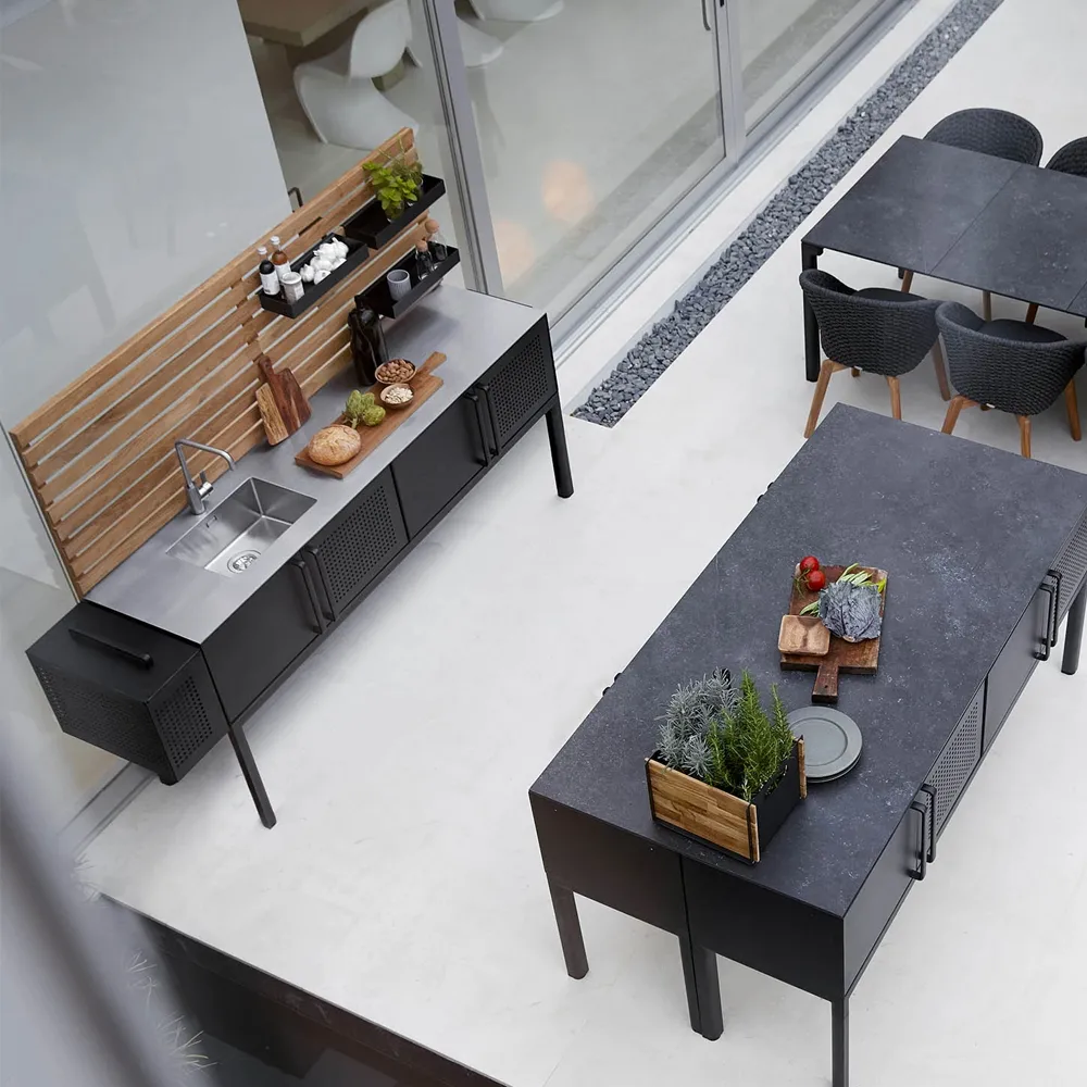 Cuisine extérieure Drop, Lava grey, incl. bac et robinet, mur en teck Cane-line