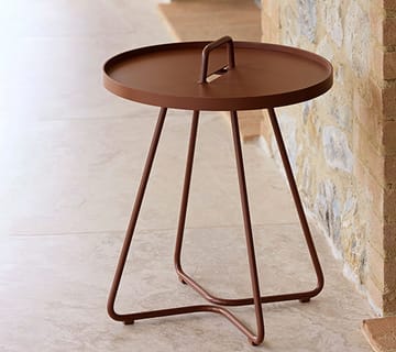 Table d'appoint On-the-move Ø44 cm - Desert red - Cane-line