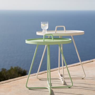 Table On the Move Ø44 cm - Dark green - Cane-line