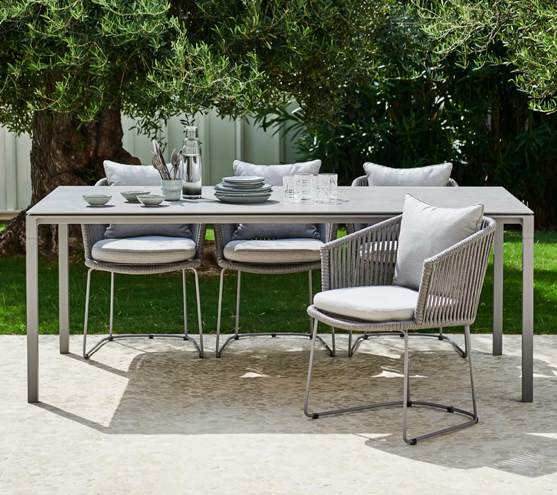 Table Pure 200x100 cm Gris Basalt-taupe,  Cane-line