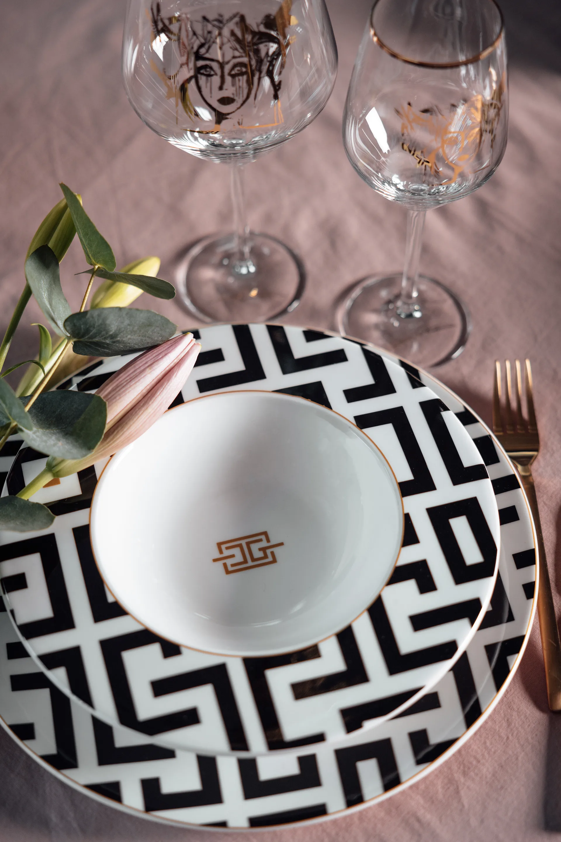 Assiette DECO Ø29 cm, Blanc-noir Carolina Gynning