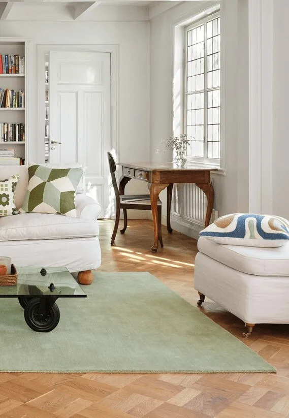 Coussin Godavari 50x50 cm, Heaven blue-aqua-sand-offwhite Chhatwal & Jonsson