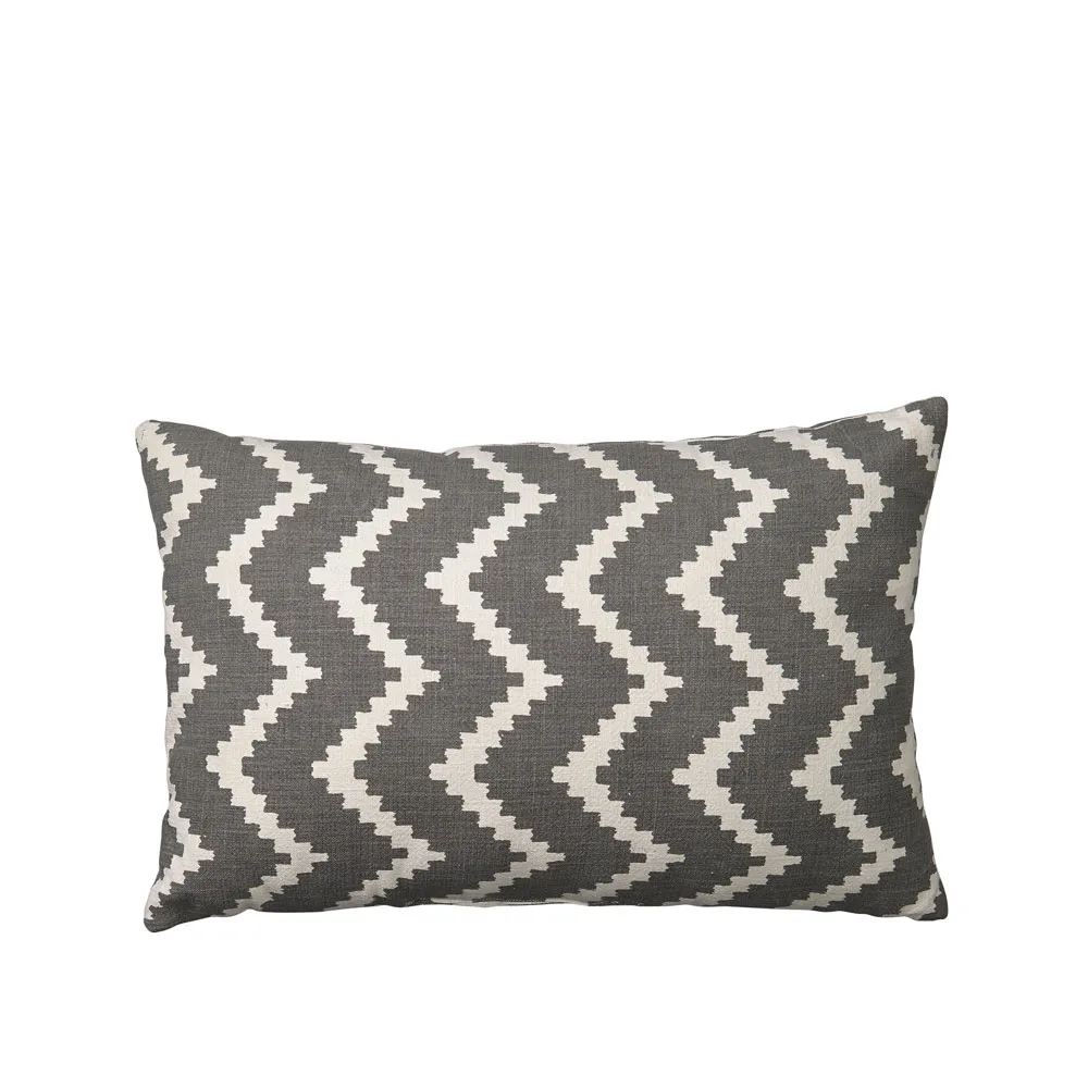 Coussin Ikat Sema, Grey/offwhite, 40 cm Chhatwal & Jonsson