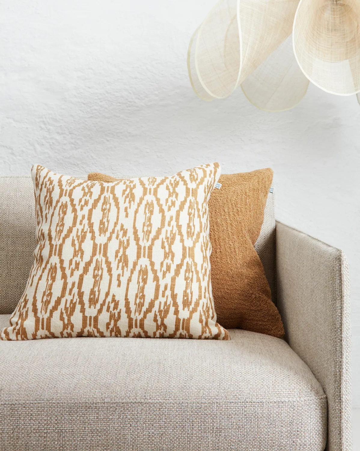 Housse de coussin Mani 50x50 cm, Sand Chhatwal & Jonsson