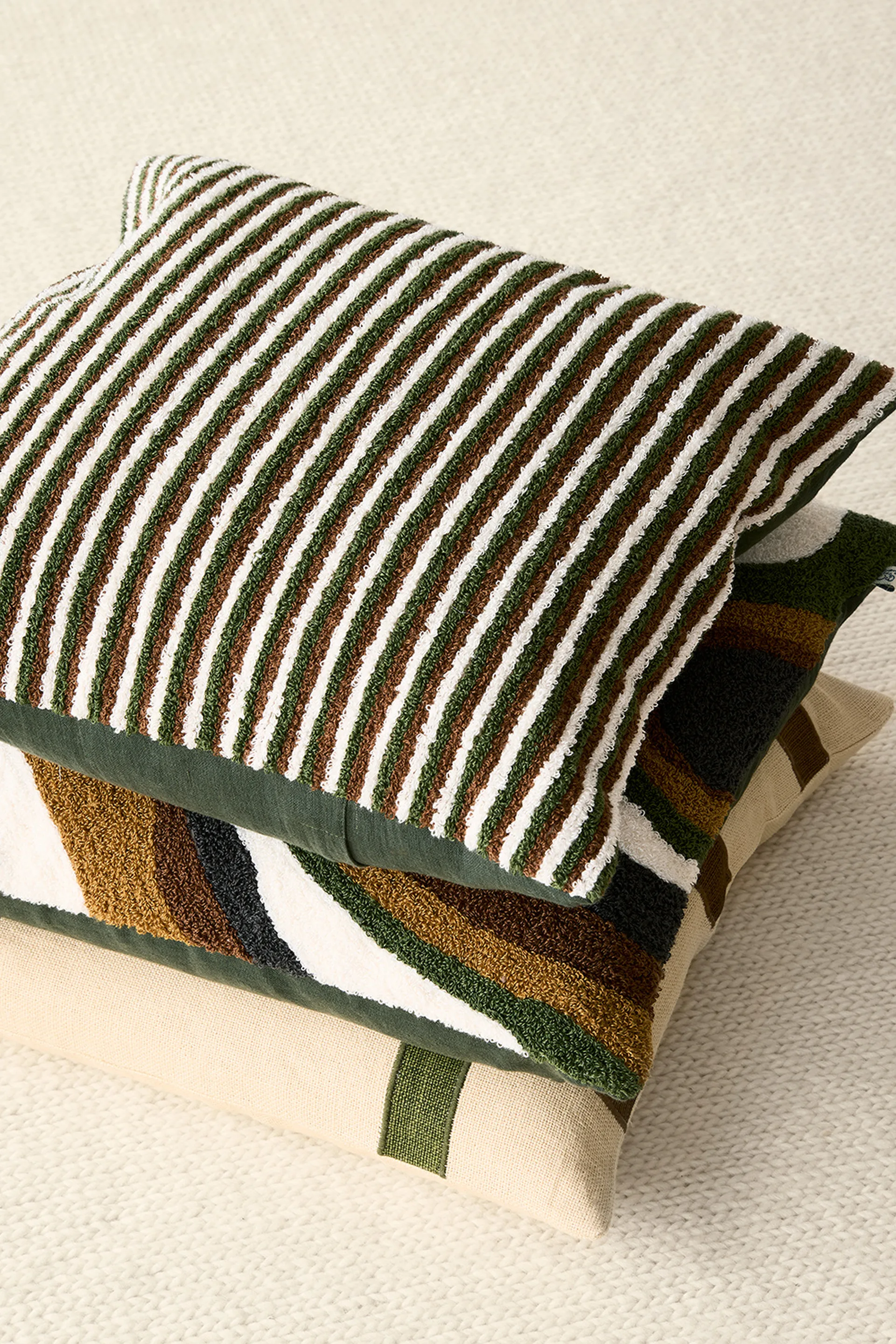 Housse de coussin Raipur 50x50 cm, Cognac-Cactus Green-Off White Chhatwal & Jonsson