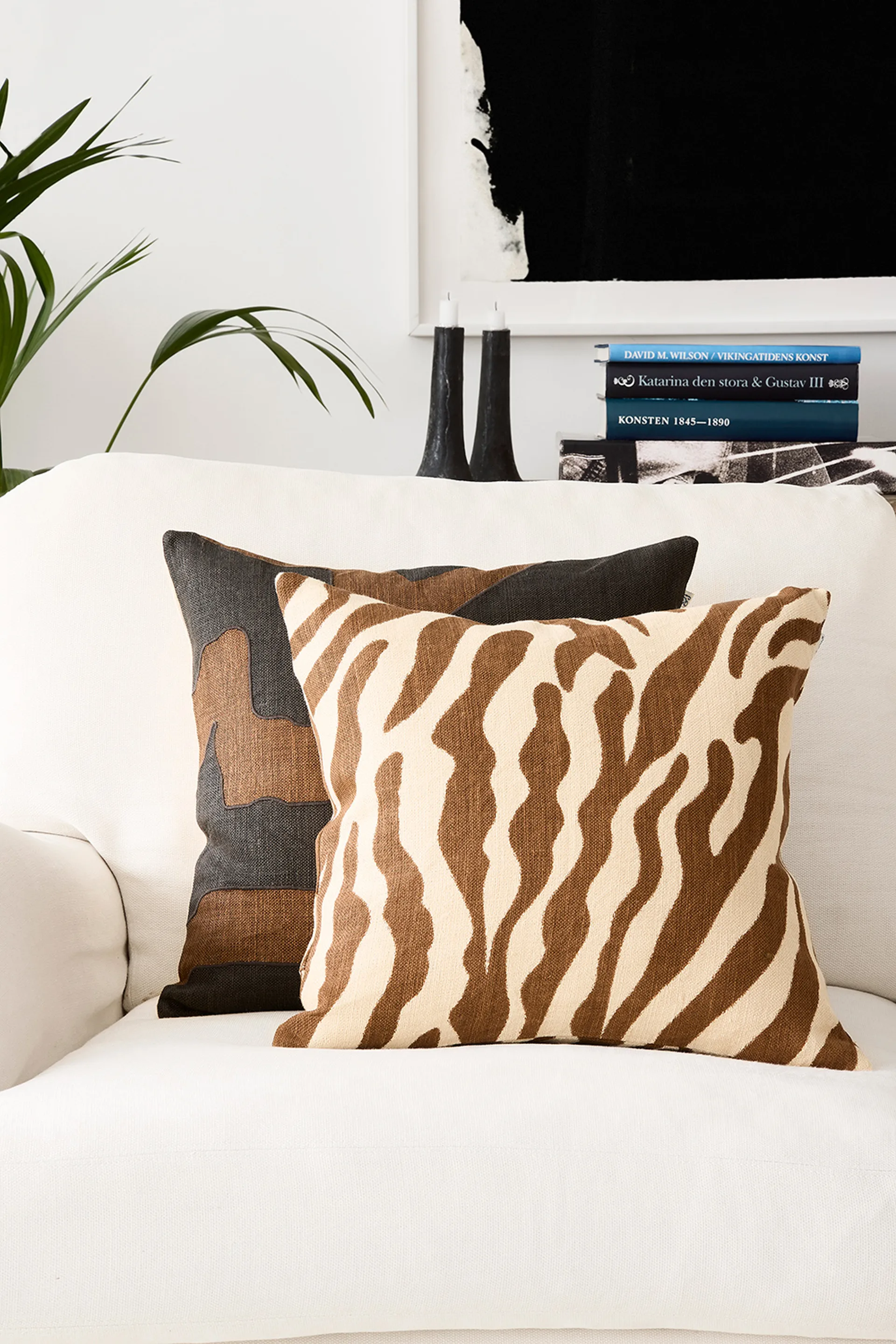 Housse de coussin Sikkim 50x50 cm, Taupe-Dark Brown Chhatwal & Jonsson