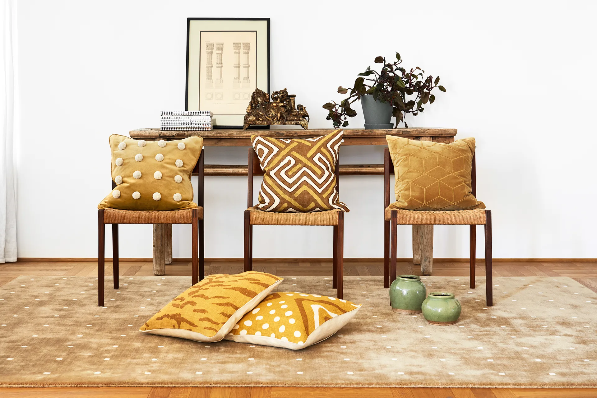 Tapis Isha 200x308 cm, Light biege-off white Chhatwal & Jonsson