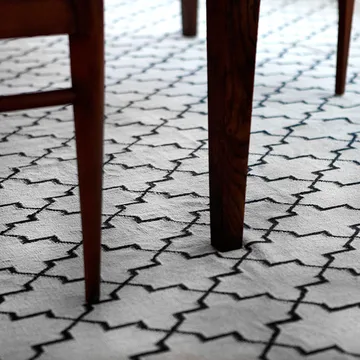 Tapis New Geometric - Dark grey/off white-180x272 cm - Chhatwal & Jonsson