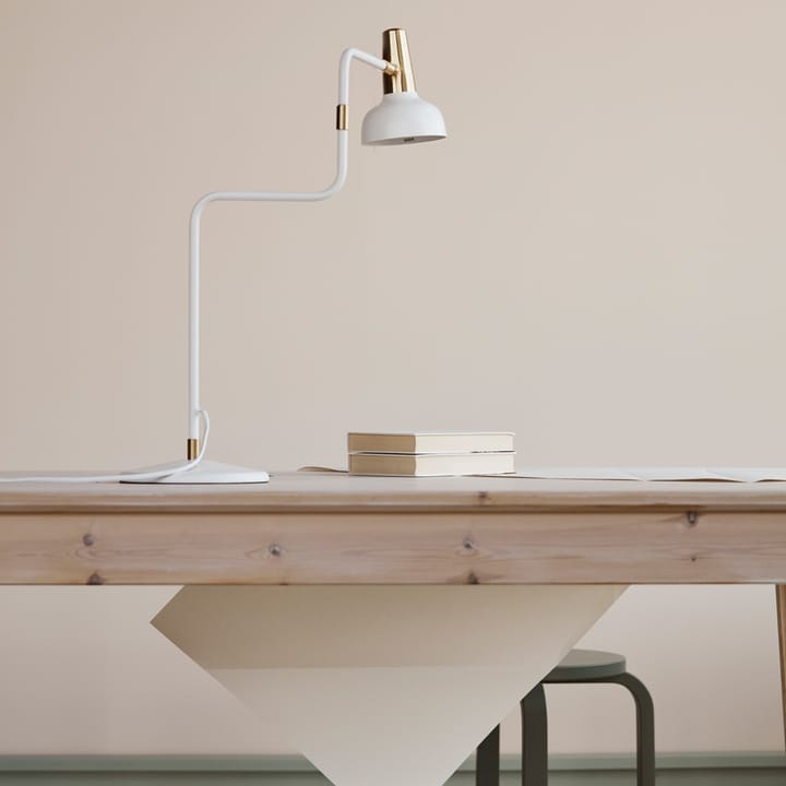 Lampe de table Ray - noir, détails en nickel - CO Bankeryd