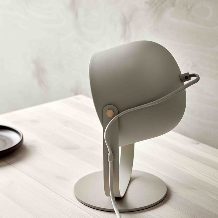 Lampe de table Svejk 18 - Beige-Laiton - CO Bankeryd