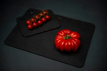 Set de planches à découper Combekk en bois, 2 pièces - Black - Combekk