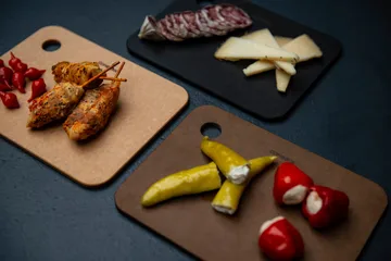 Set de planches à découper Combekk en bois, 3 pièces - Brown - Combekk