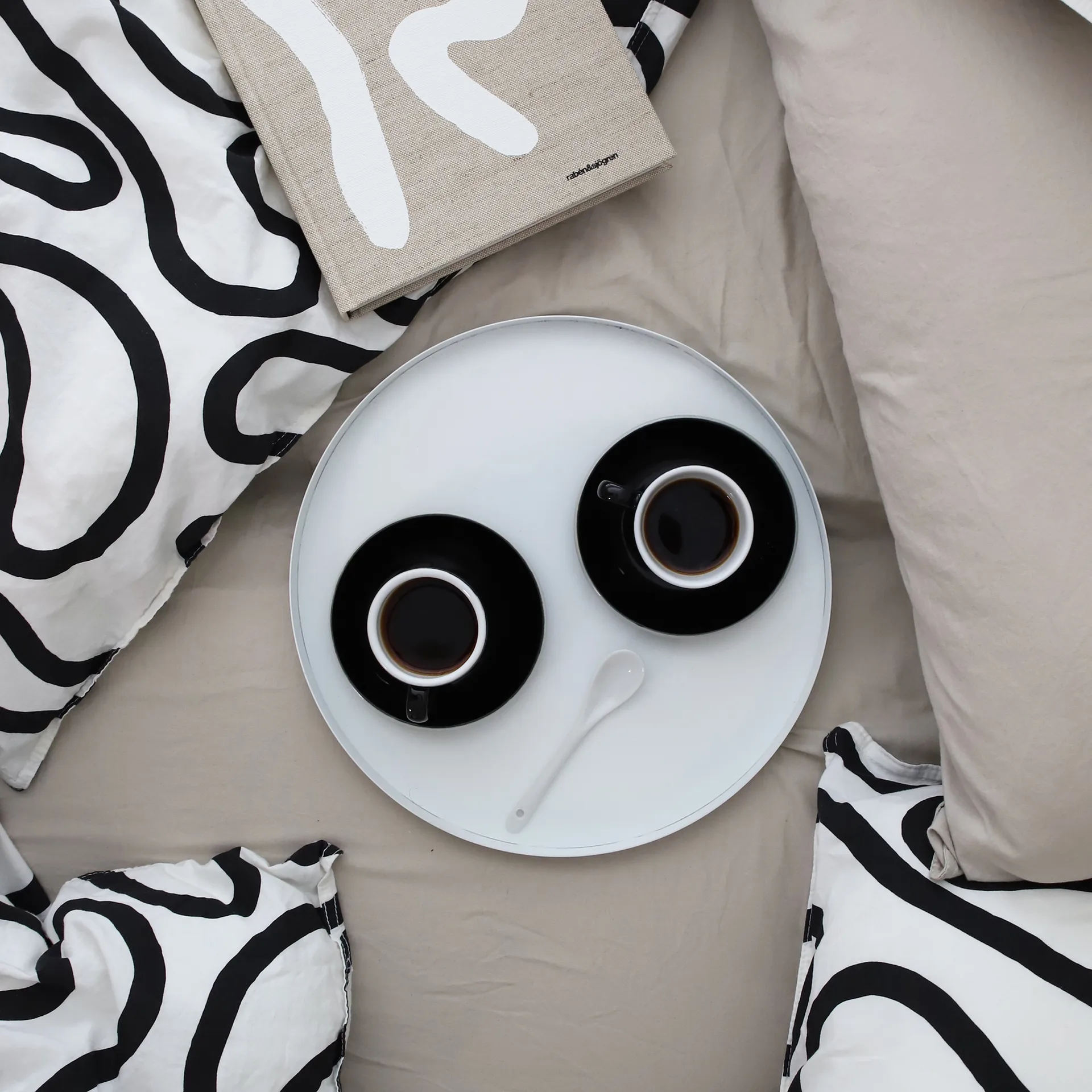 Plateau rond 30 cm Cooee, blanc Cooee Design