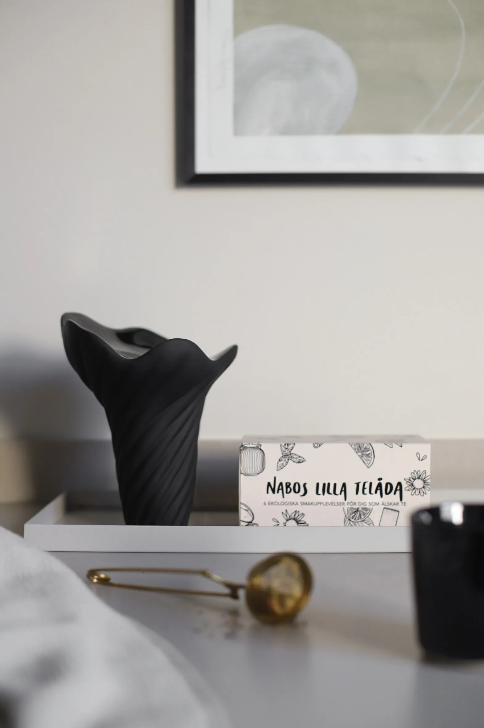 Sculpture Fungi large 18 cm, Noir Cooee Design