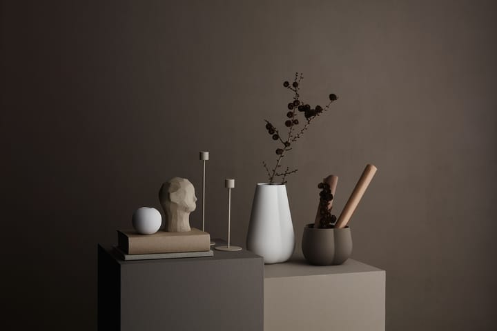 Sculpture Olufemi, Limestone Cooee Design