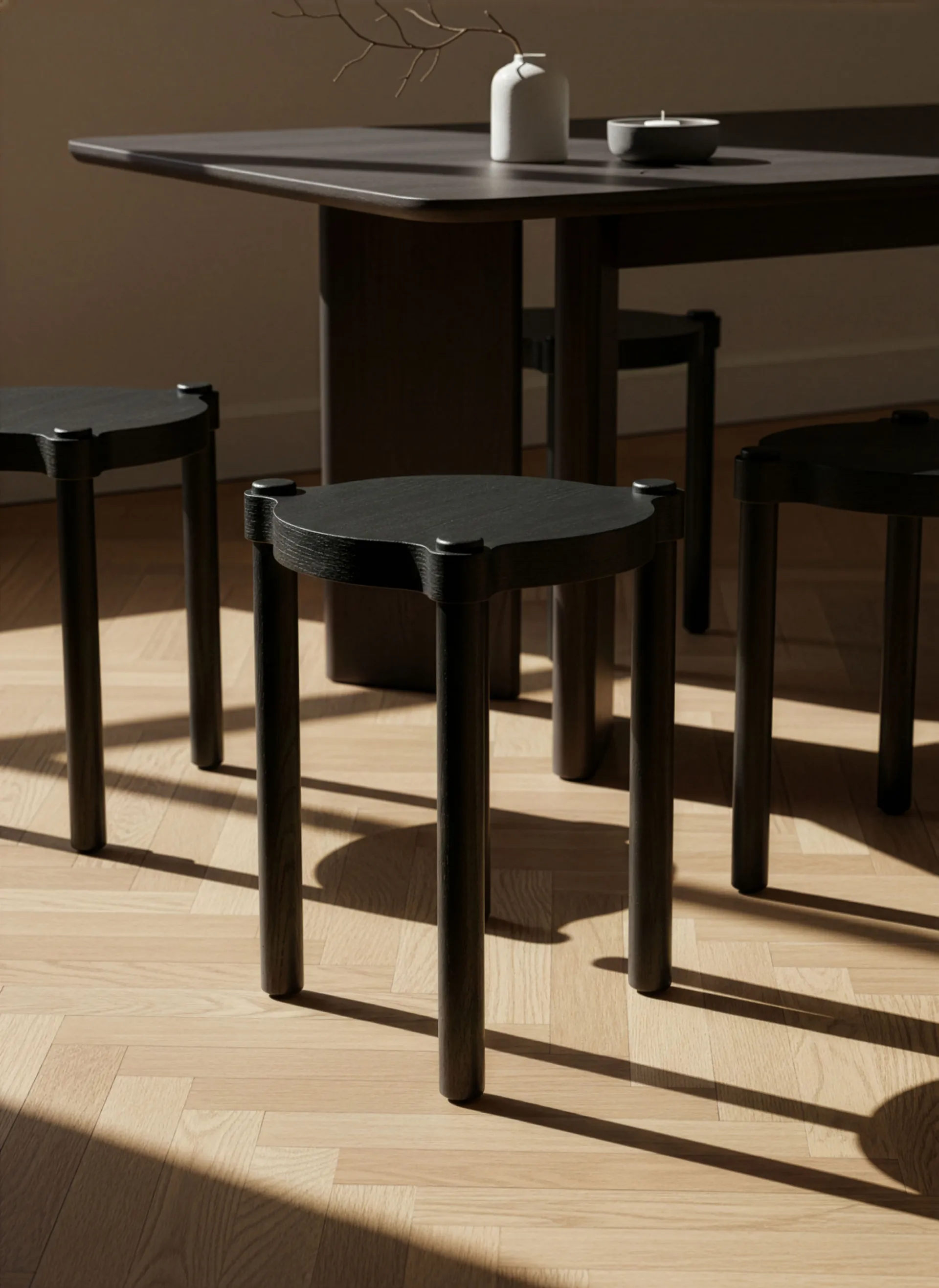 Tabouret Woody, Chêne teinté noir Cooee Design