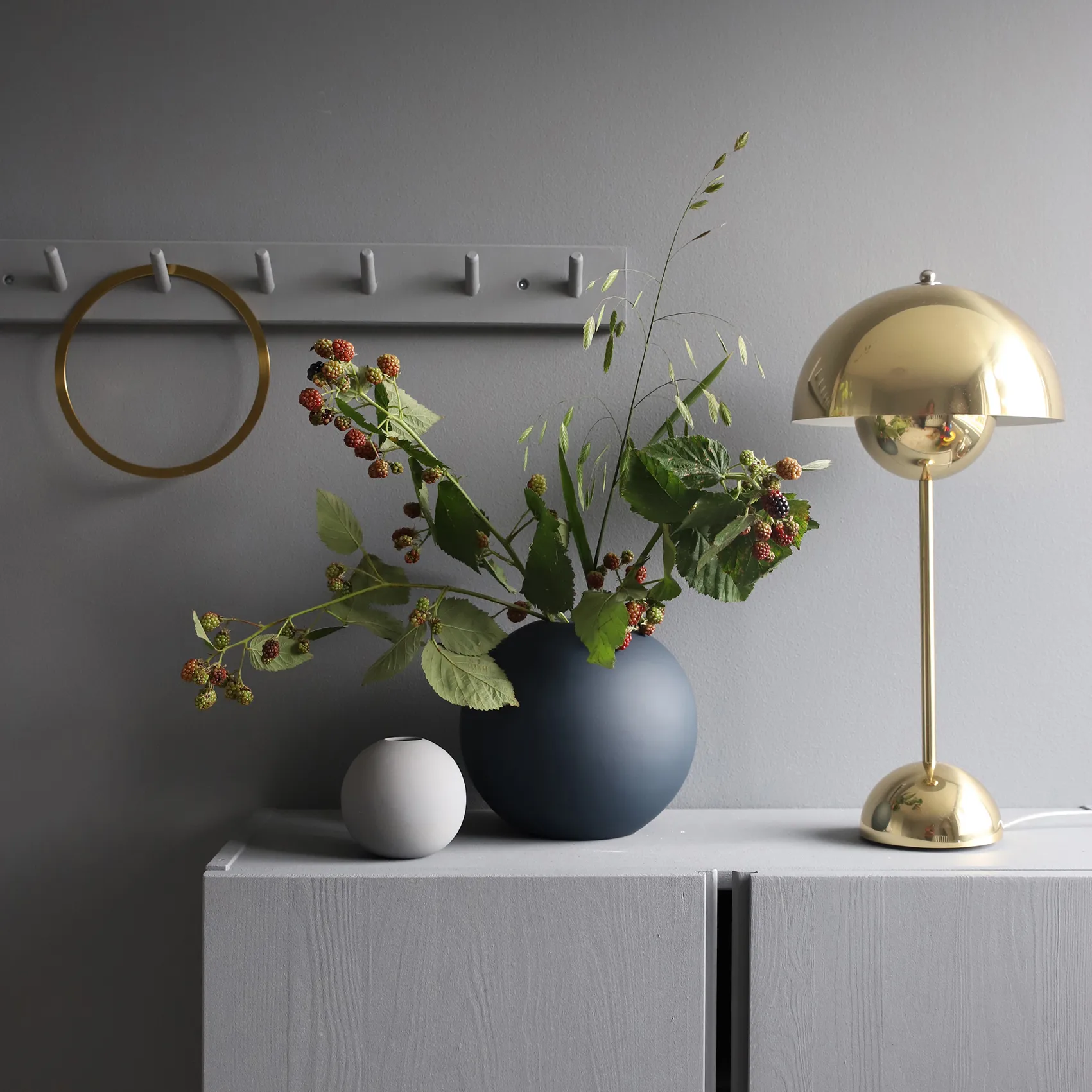 Vase Ball midnight blue, 20 cm Cooee Design